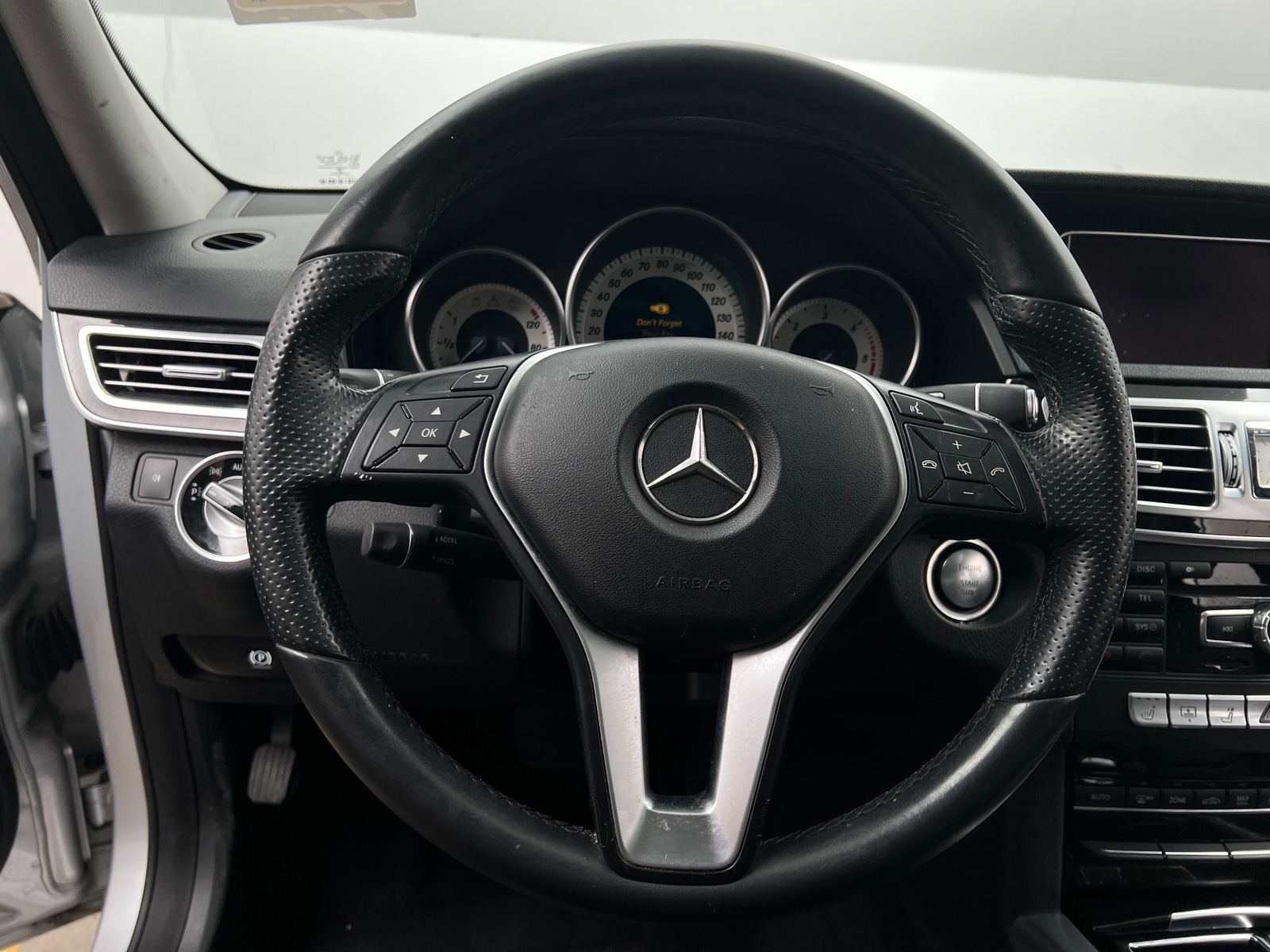 Thumbnail: 2014 Mercedes-Benz E-Class - 5