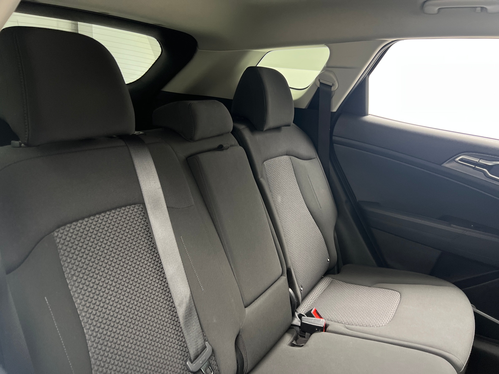 Thumbnail: 2025 Kia Sportage - 6