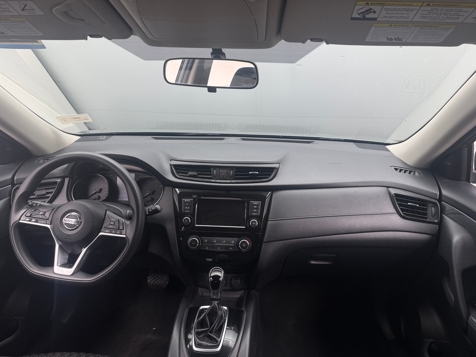 Thumbnail: 2018 Nissan Rogue - 3