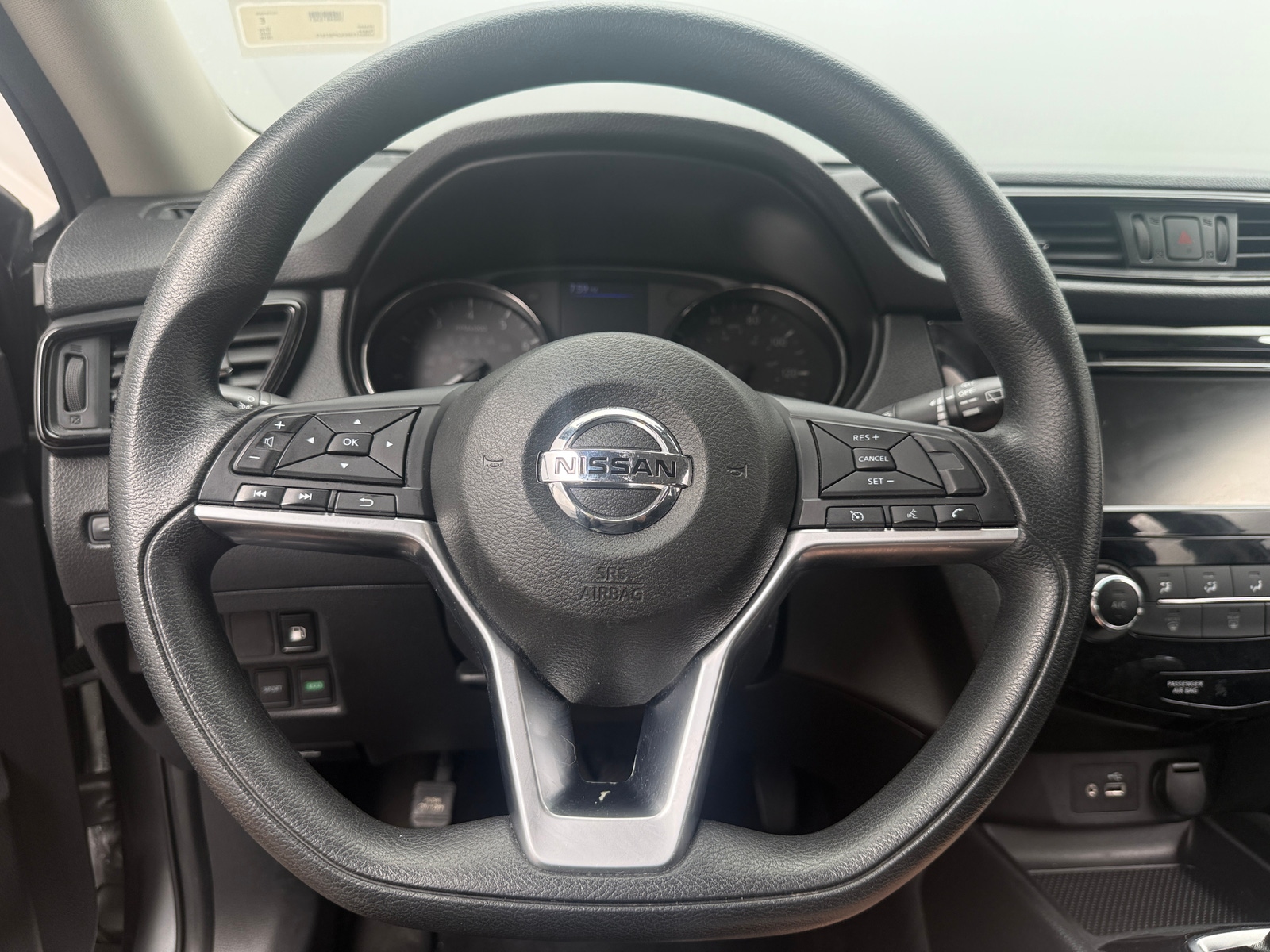 Thumbnail: 2018 Nissan Rogue - 5