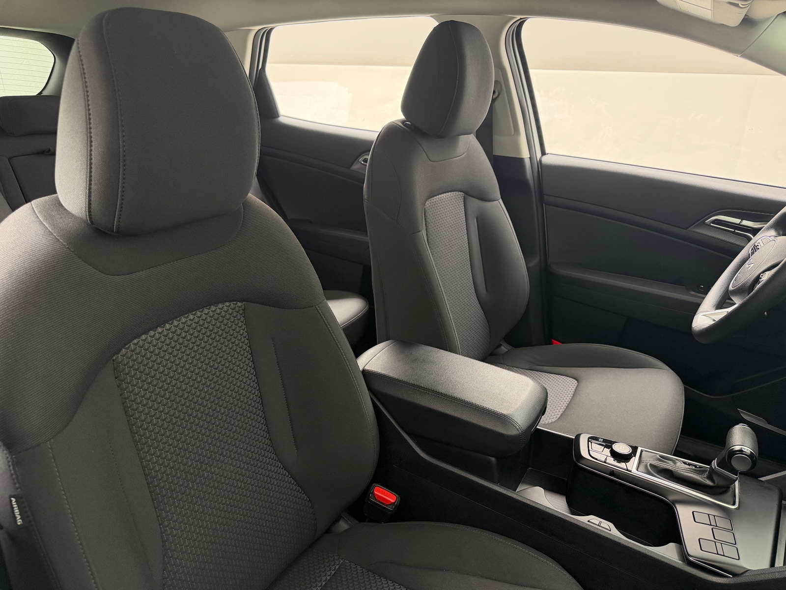 Thumbnail: 2025 Kia Sportage - 2