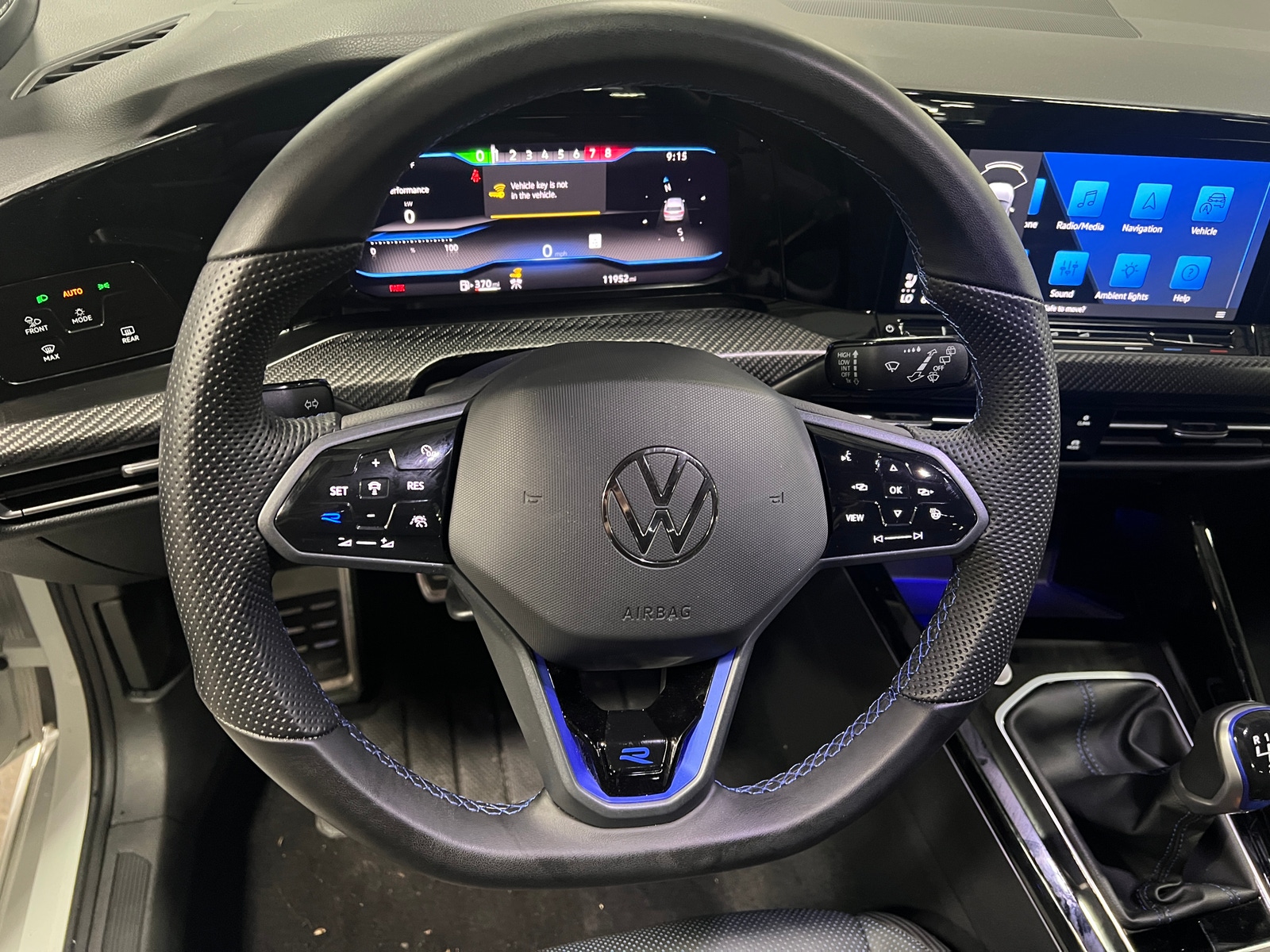 Thumbnail: 2023 Volkswagen Golf - 4