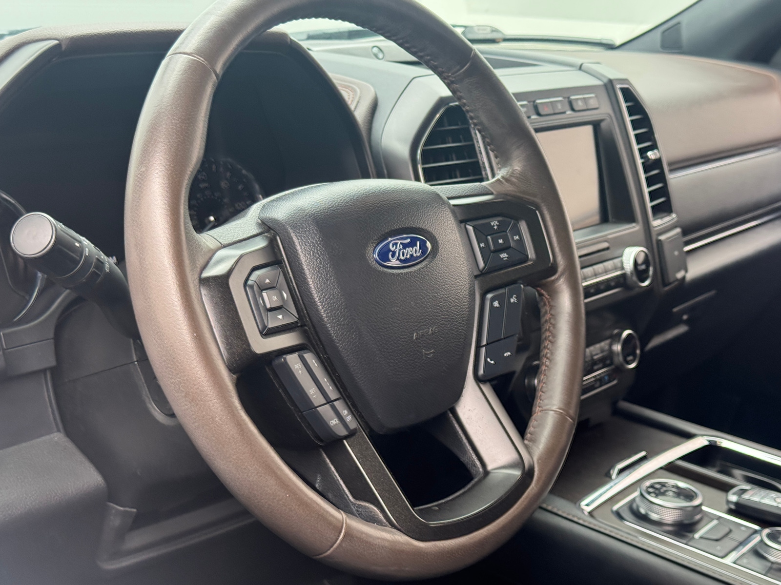 Thumbnail: 2020 Ford Expedition - 4