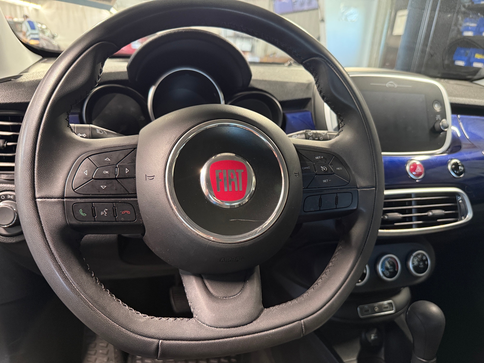 Thumbnail: 2018 Fiat 500X - 5