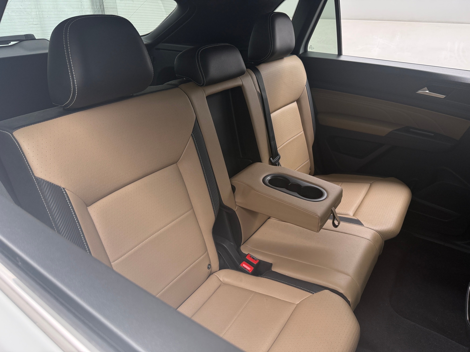 Thumbnail: 2021 Volkswagen Atlas - 5