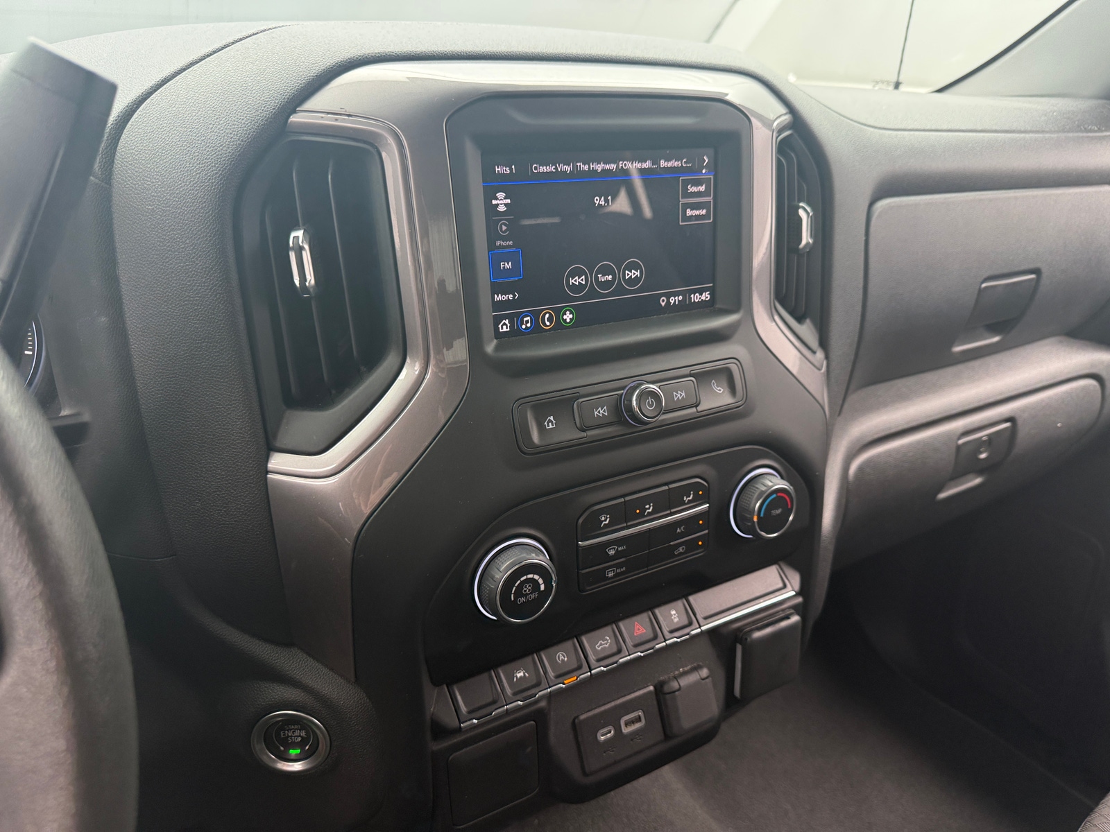 Thumbnail: 2022 Chevrolet Silverado 1500 - 4