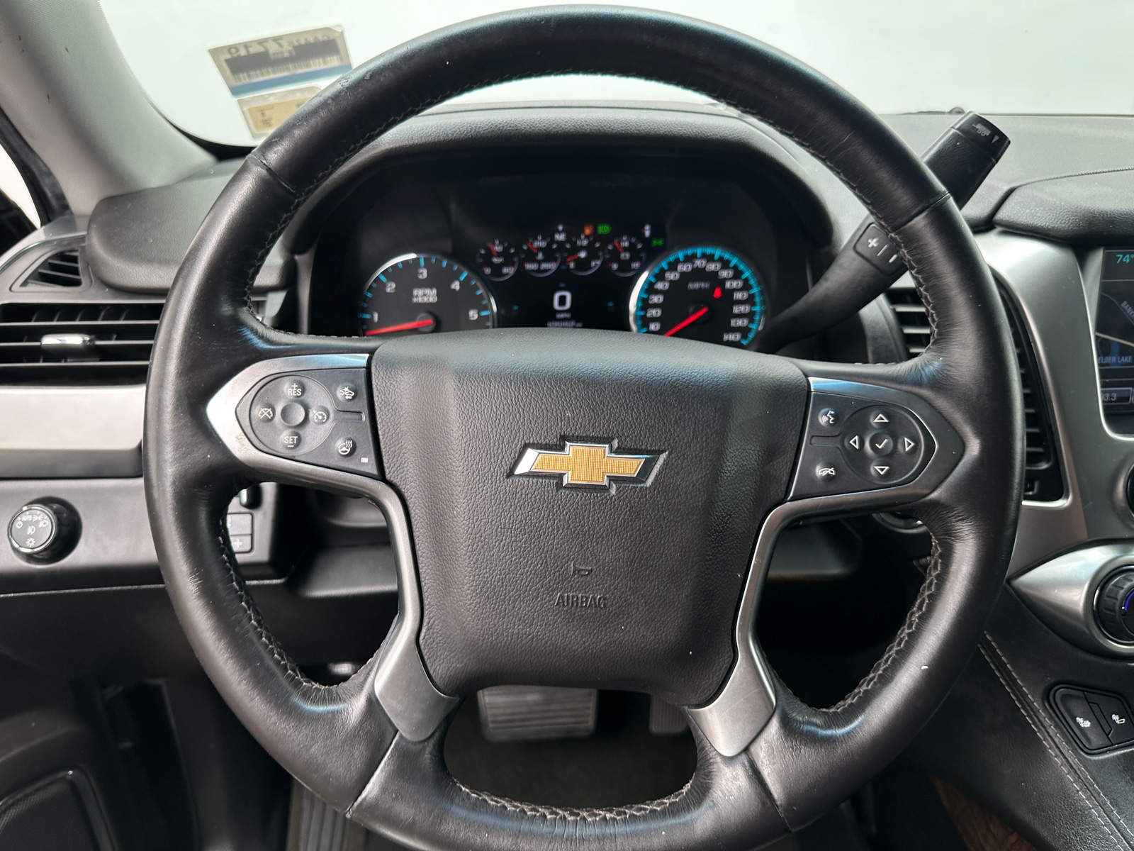 Thumbnail: 2017 Chevrolet Suburban - 4