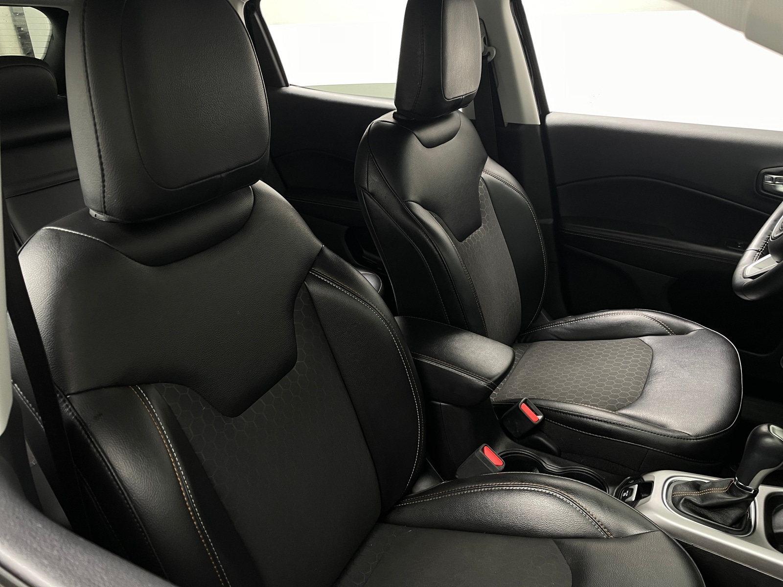 Thumbnail: 2018 Jeep Compass - 2