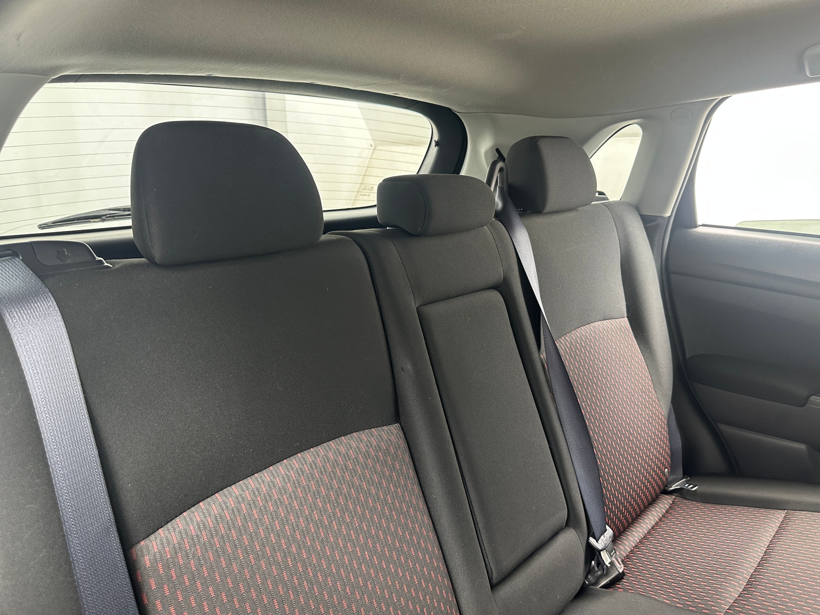 Thumbnail: 2018 Mitsubishi Outlander Sport - 6