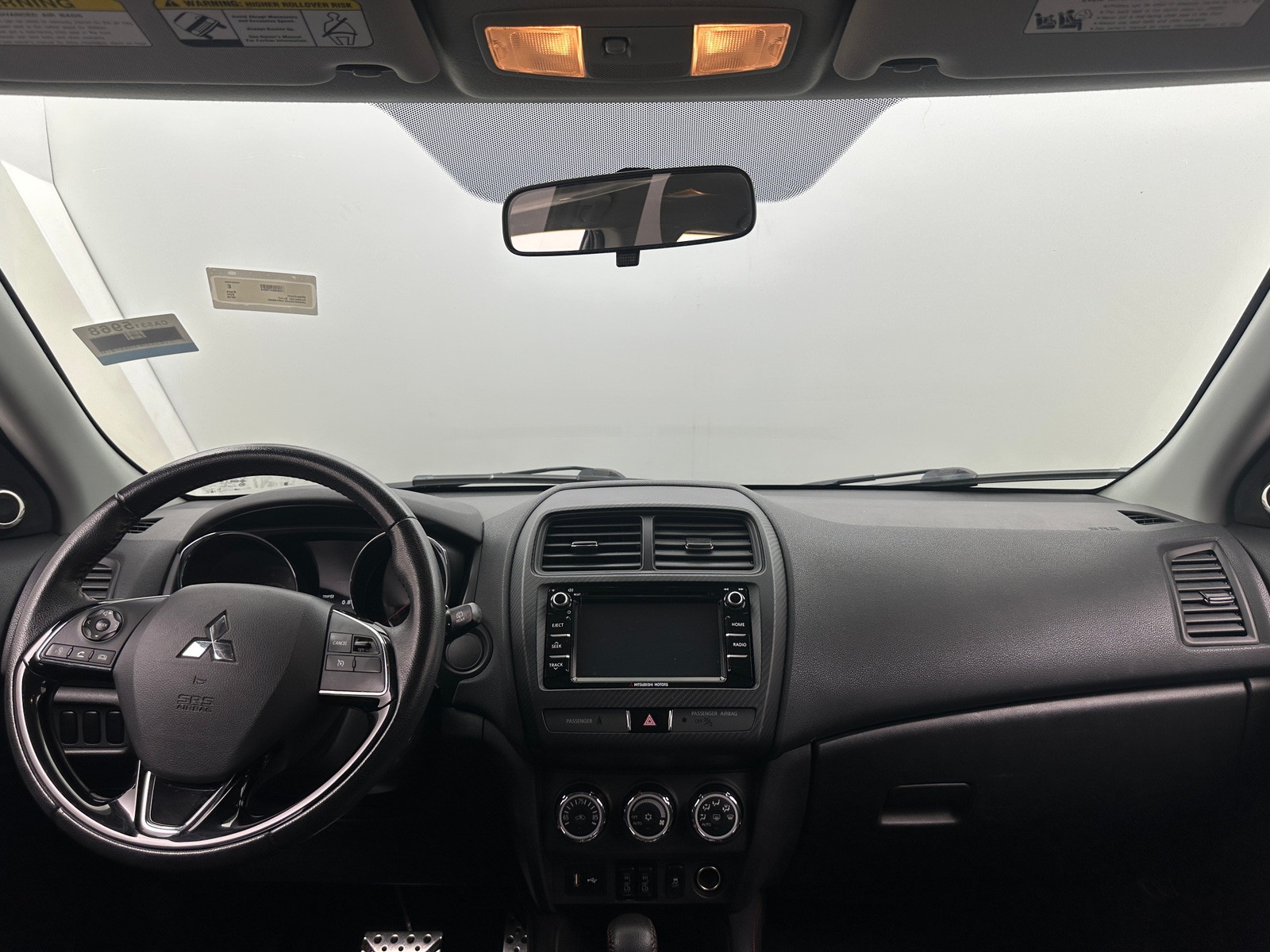 Thumbnail: 2018 Mitsubishi Outlander Sport - 3