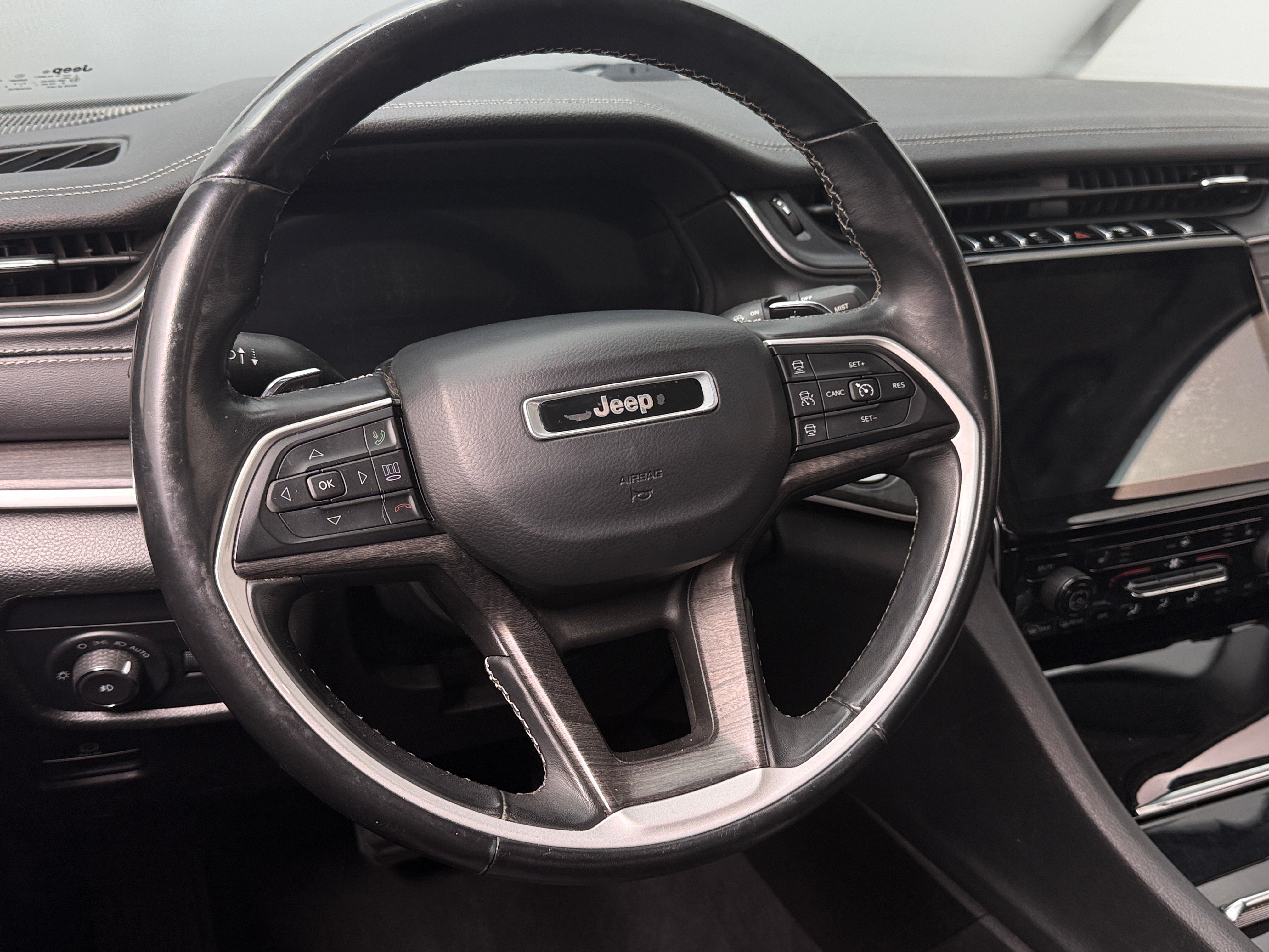 2021 Jeep Grand Cherokee L Limited - Photo 6