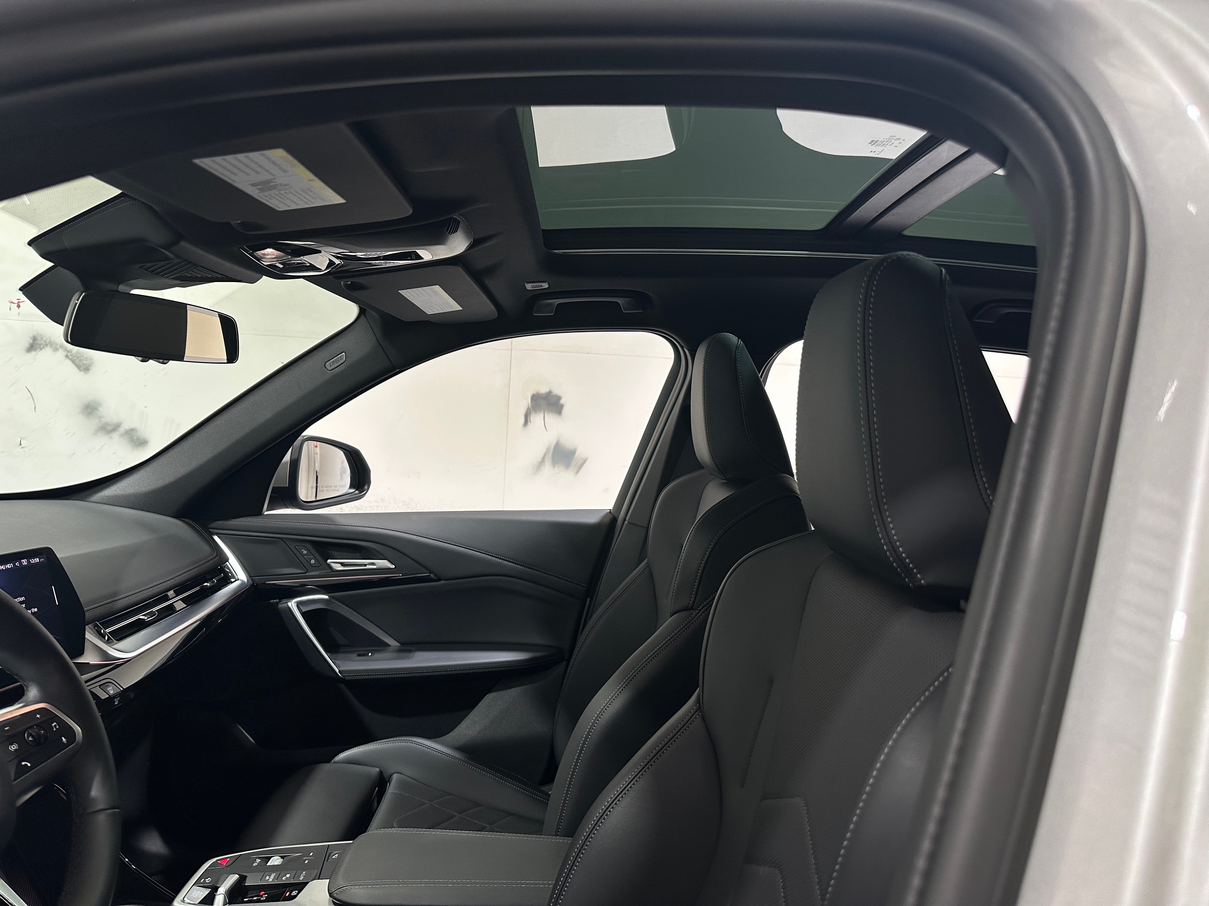 2026 BMW X1 28i - Photo 10