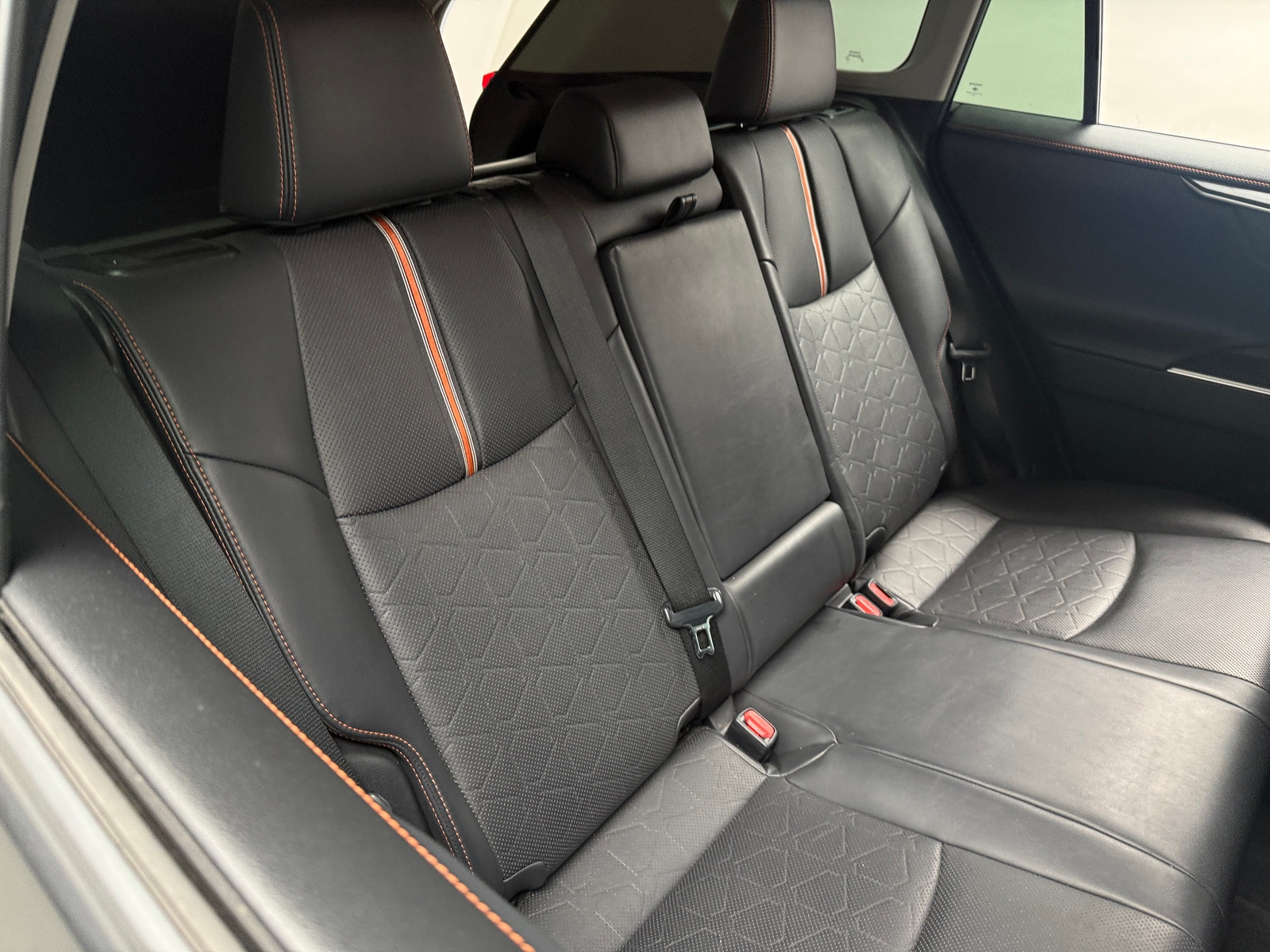 Thumbnail: 2019 Toyota RAV4 - 6