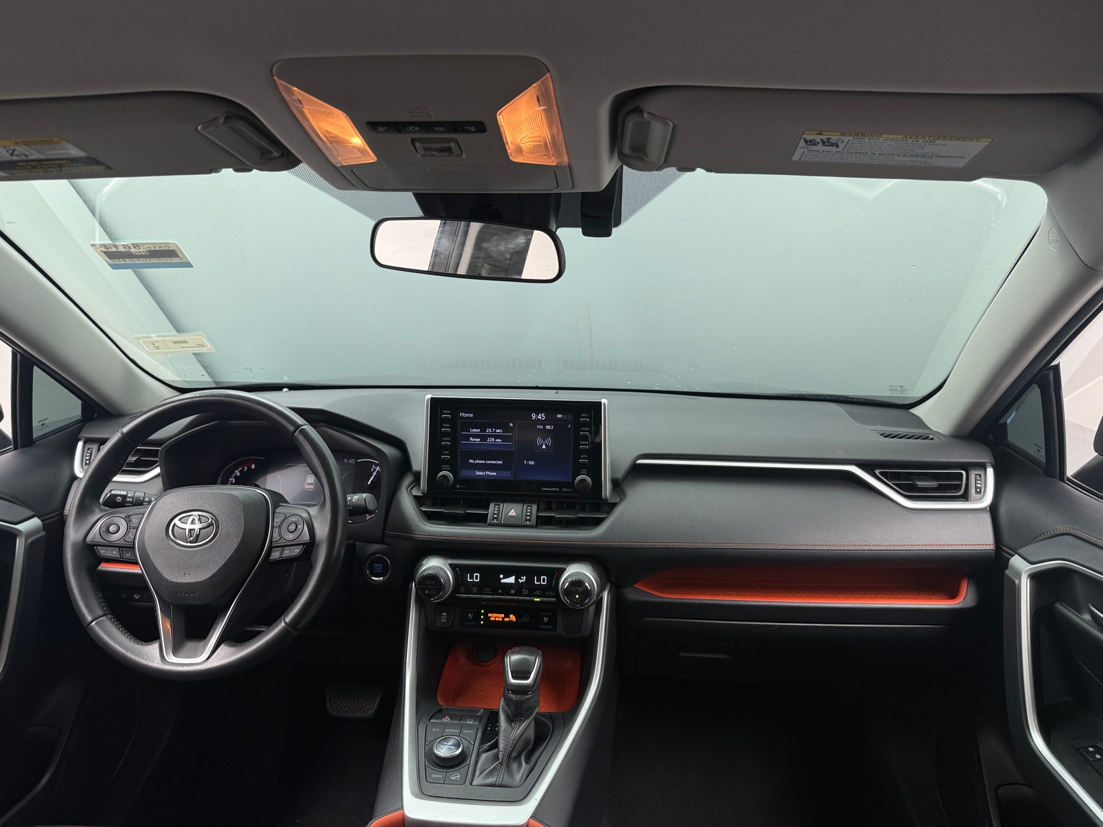 Thumbnail: 2019 Toyota RAV4 - 3