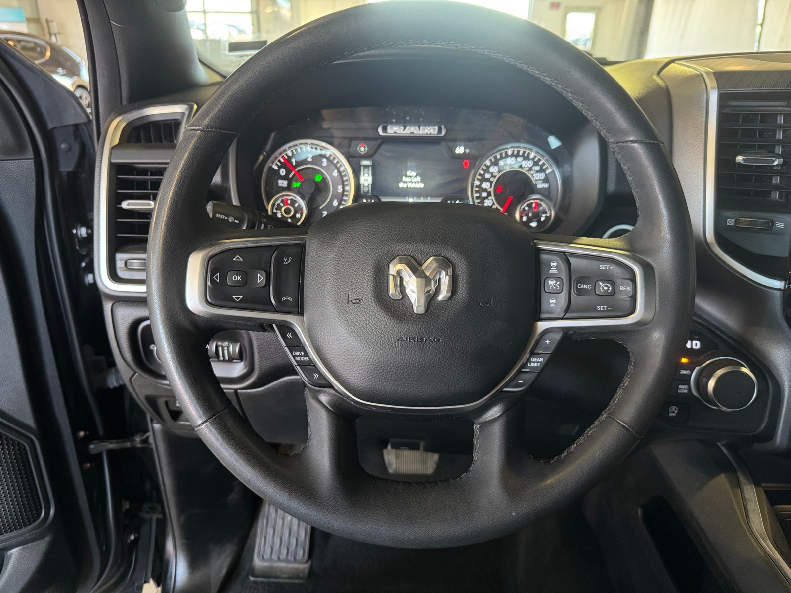 Thumbnail: 2025 RAM 1500 - 5