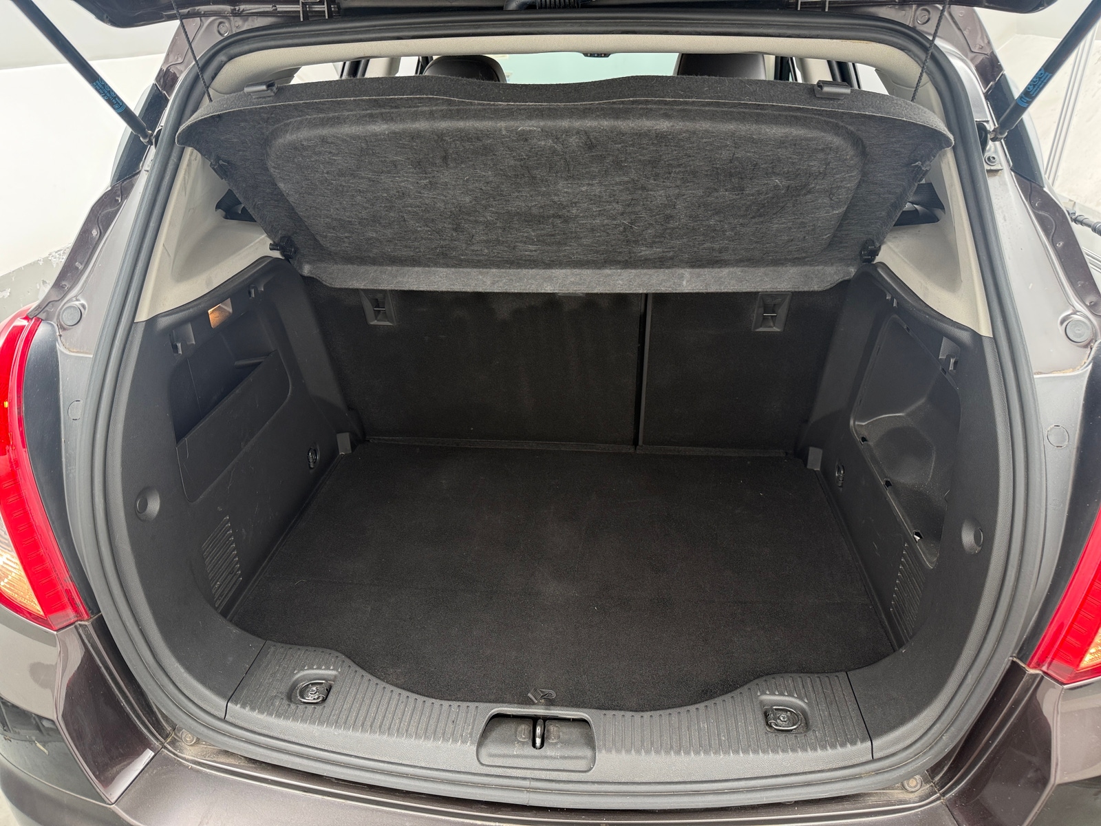 Thumbnail: 2015 Buick Encore - 6