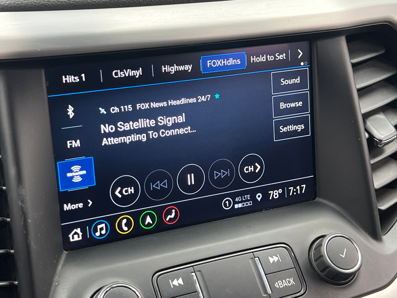 Thumbnail: 2023 GMC Acadia - 3