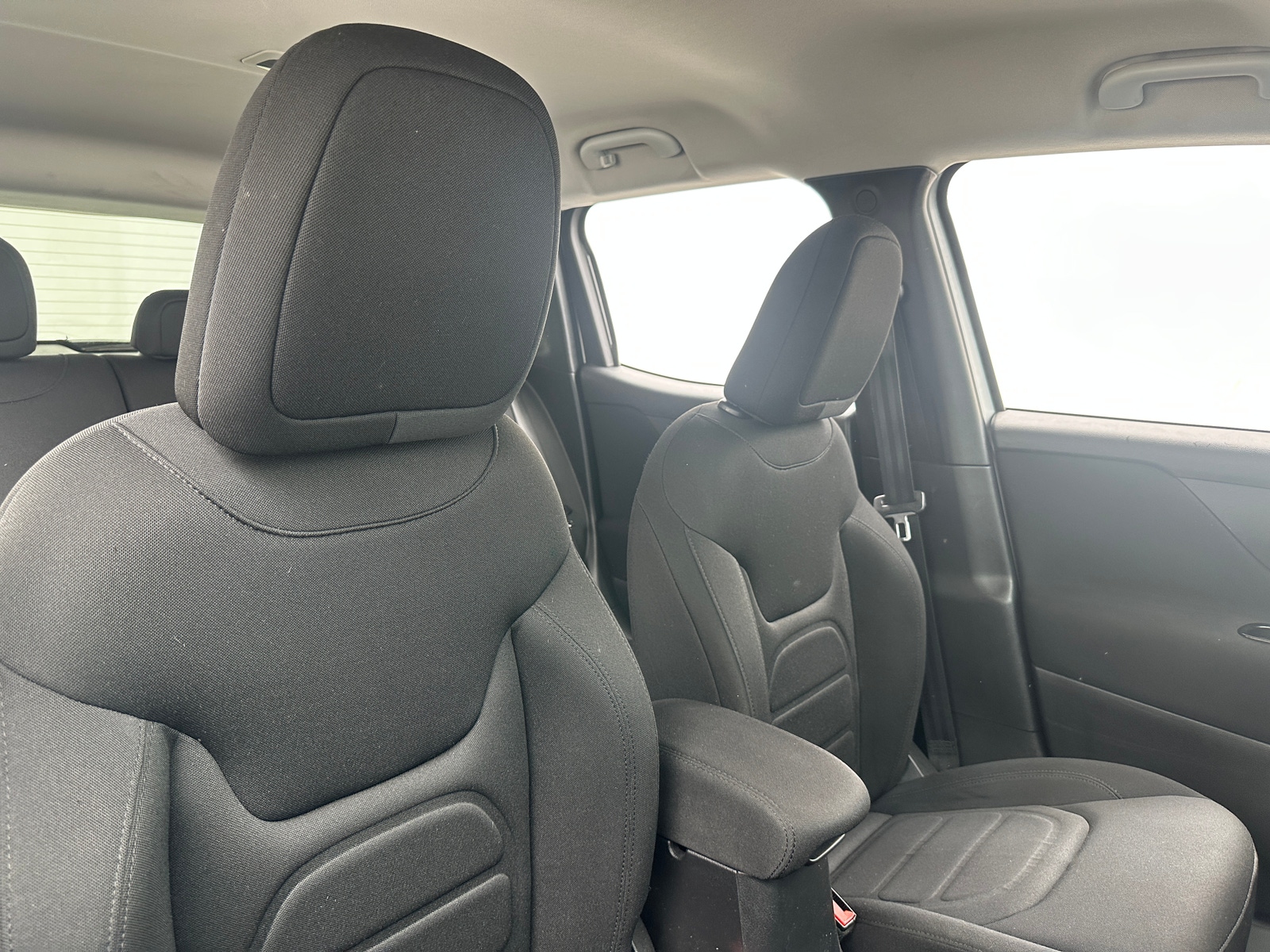Thumbnail: 2018 Jeep Renegade - 2