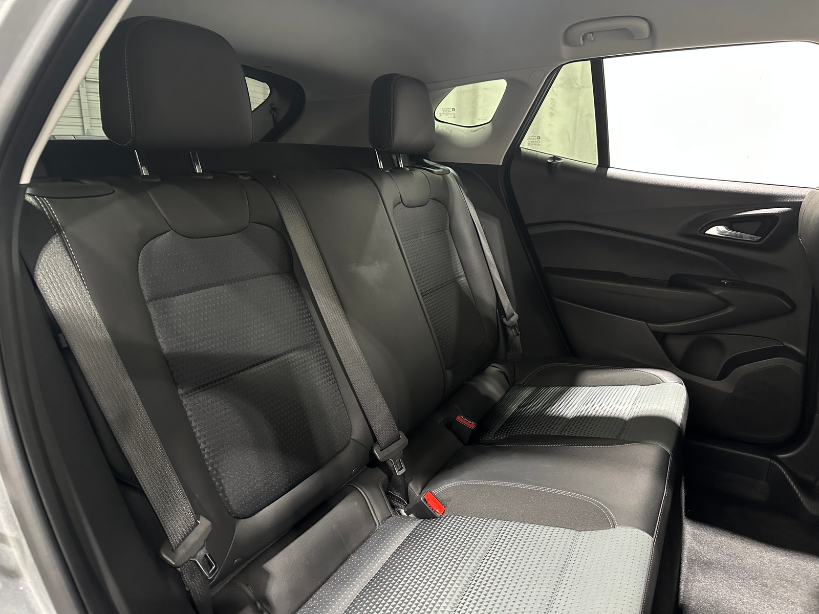 Thumbnail: 2025 Chevrolet Trax - 6