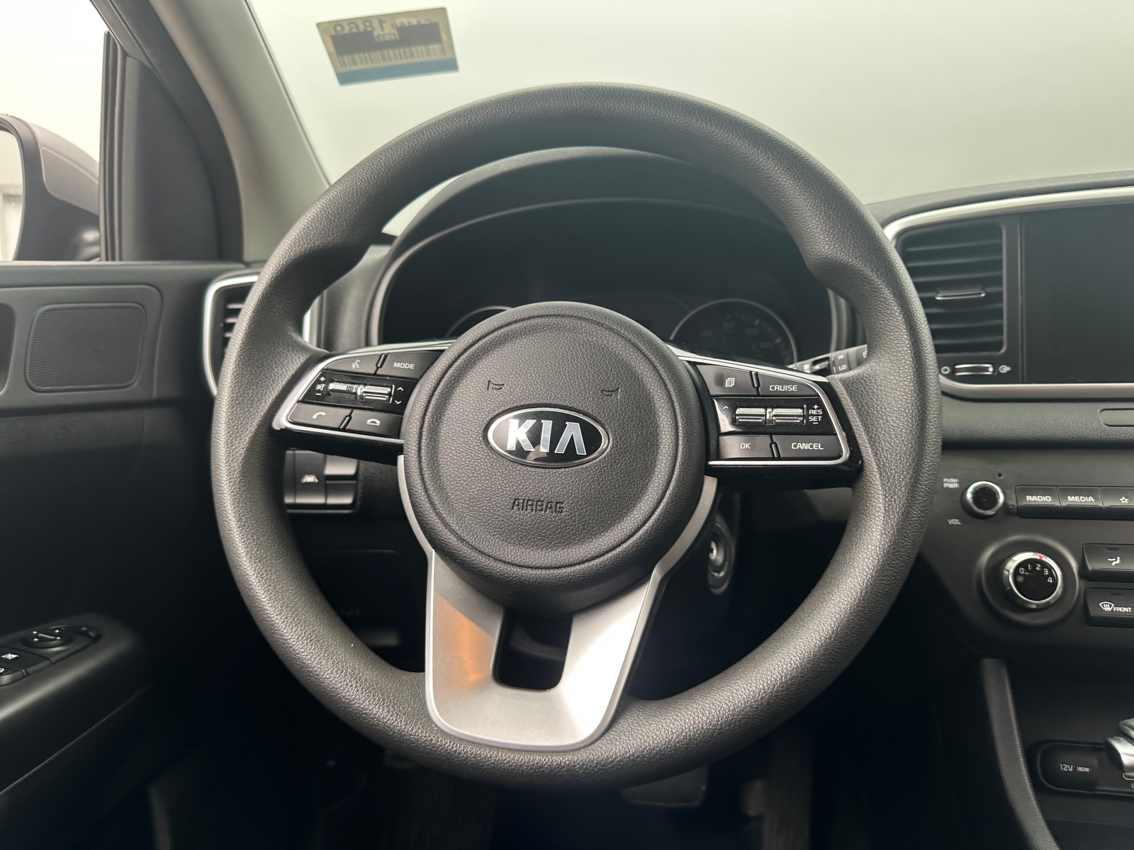 Thumbnail: 2022 Kia Sportage - 5