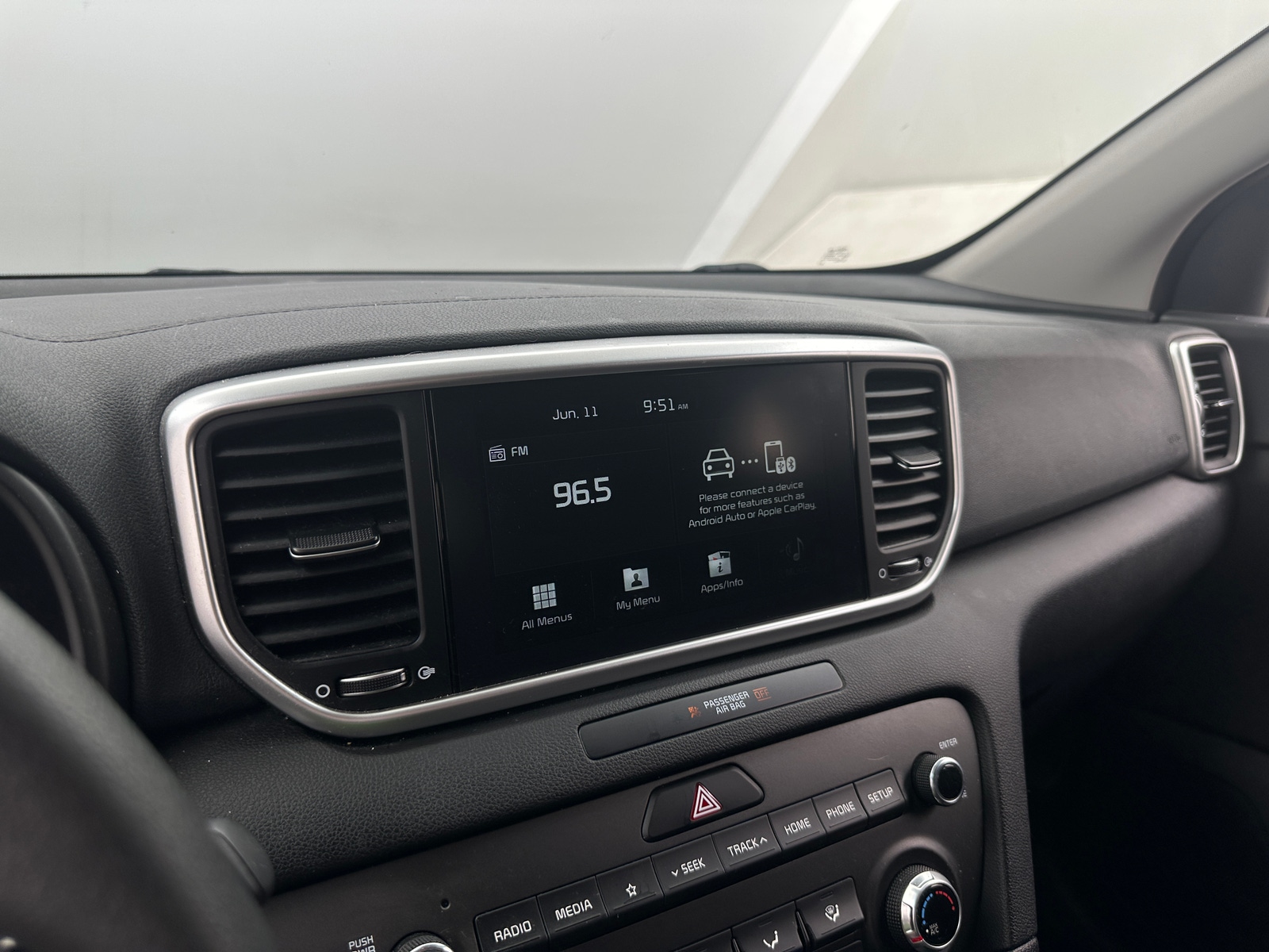 Thumbnail: 2022 Kia Sportage - 4