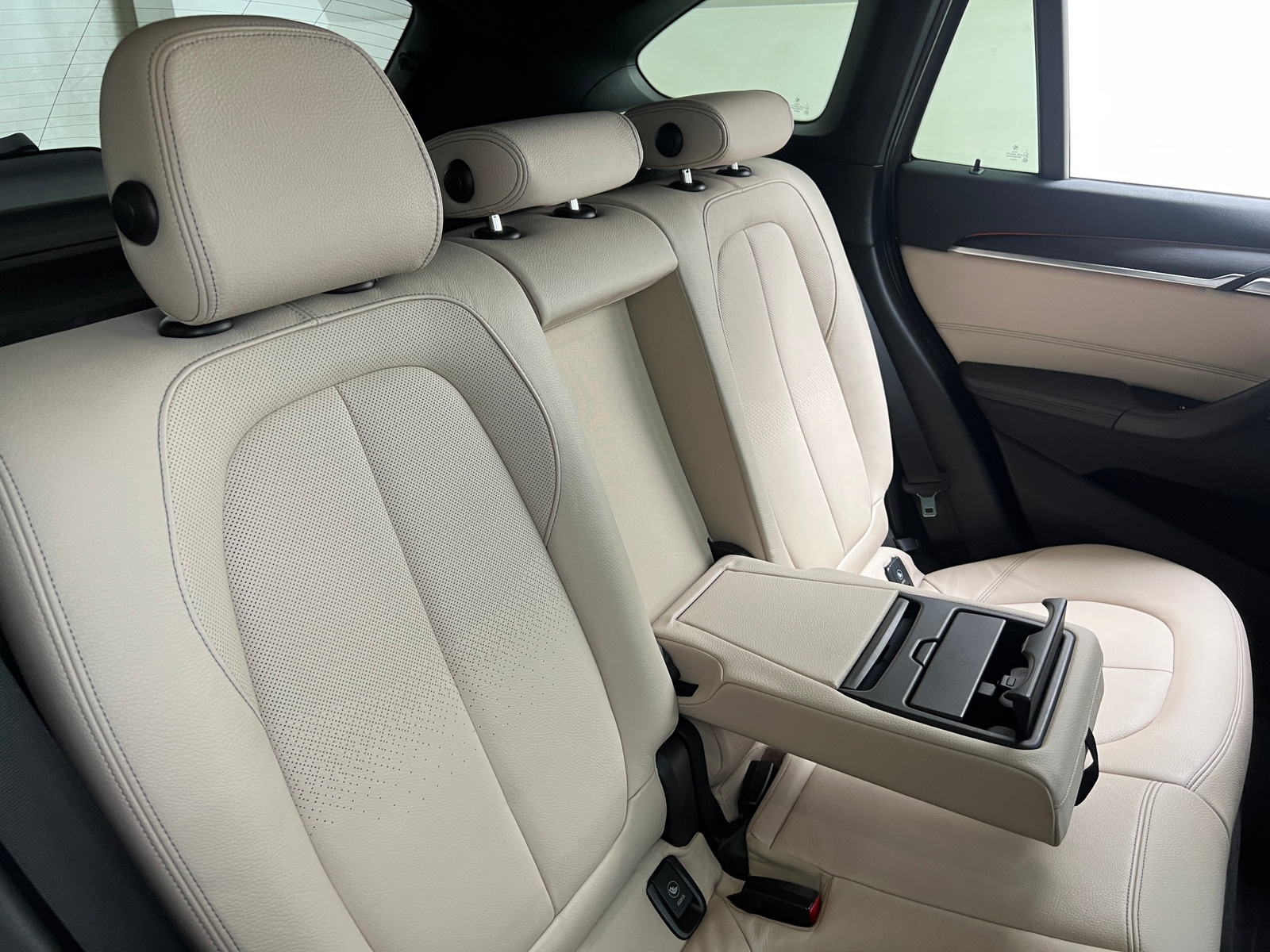 Thumbnail: 2016 BMW X1 - 5
