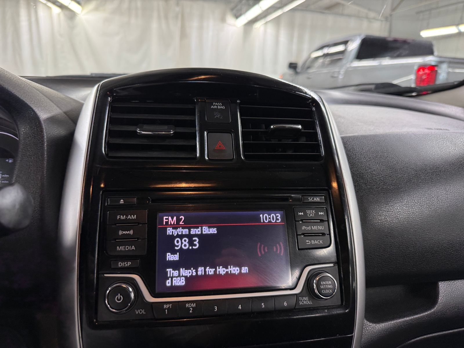 Thumbnail: 2018 Nissan Versa Note - 4
