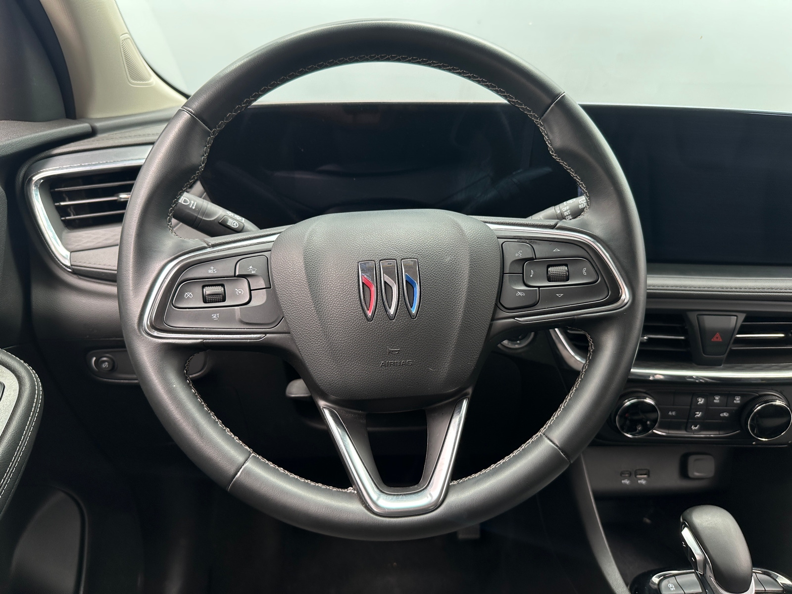 Thumbnail: 2025 Buick Encore GX - 5