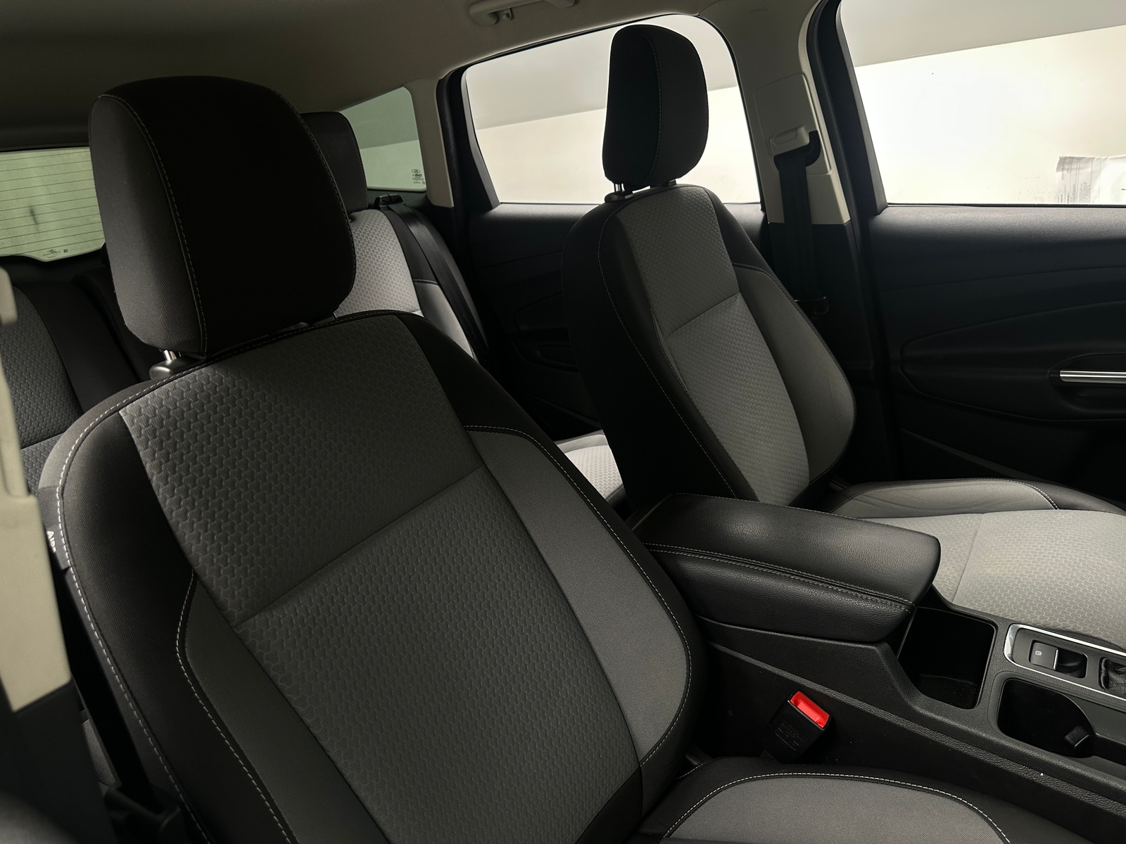 Thumbnail: 2019 Ford Escape - 2