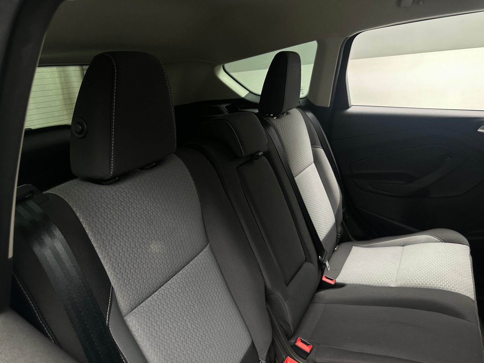 Thumbnail: 2019 Ford Escape - 6