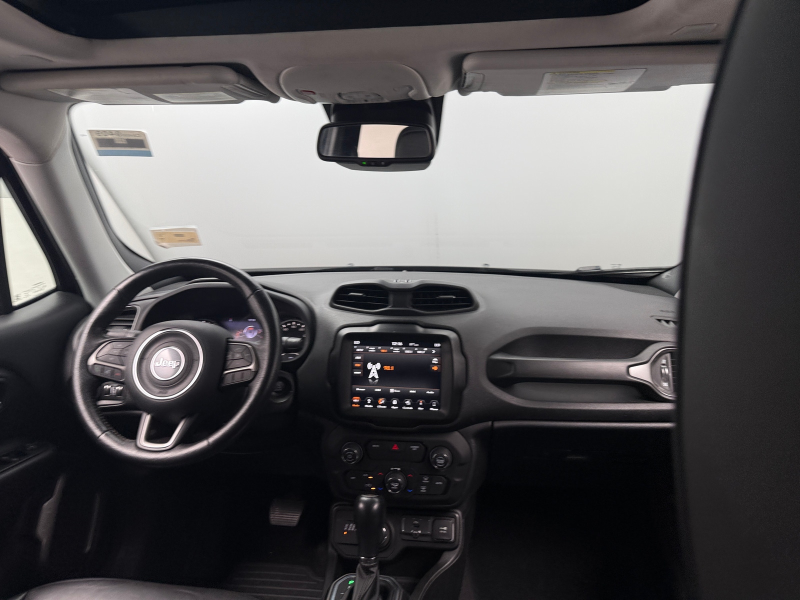 Thumbnail: 2018 Jeep Renegade - 2