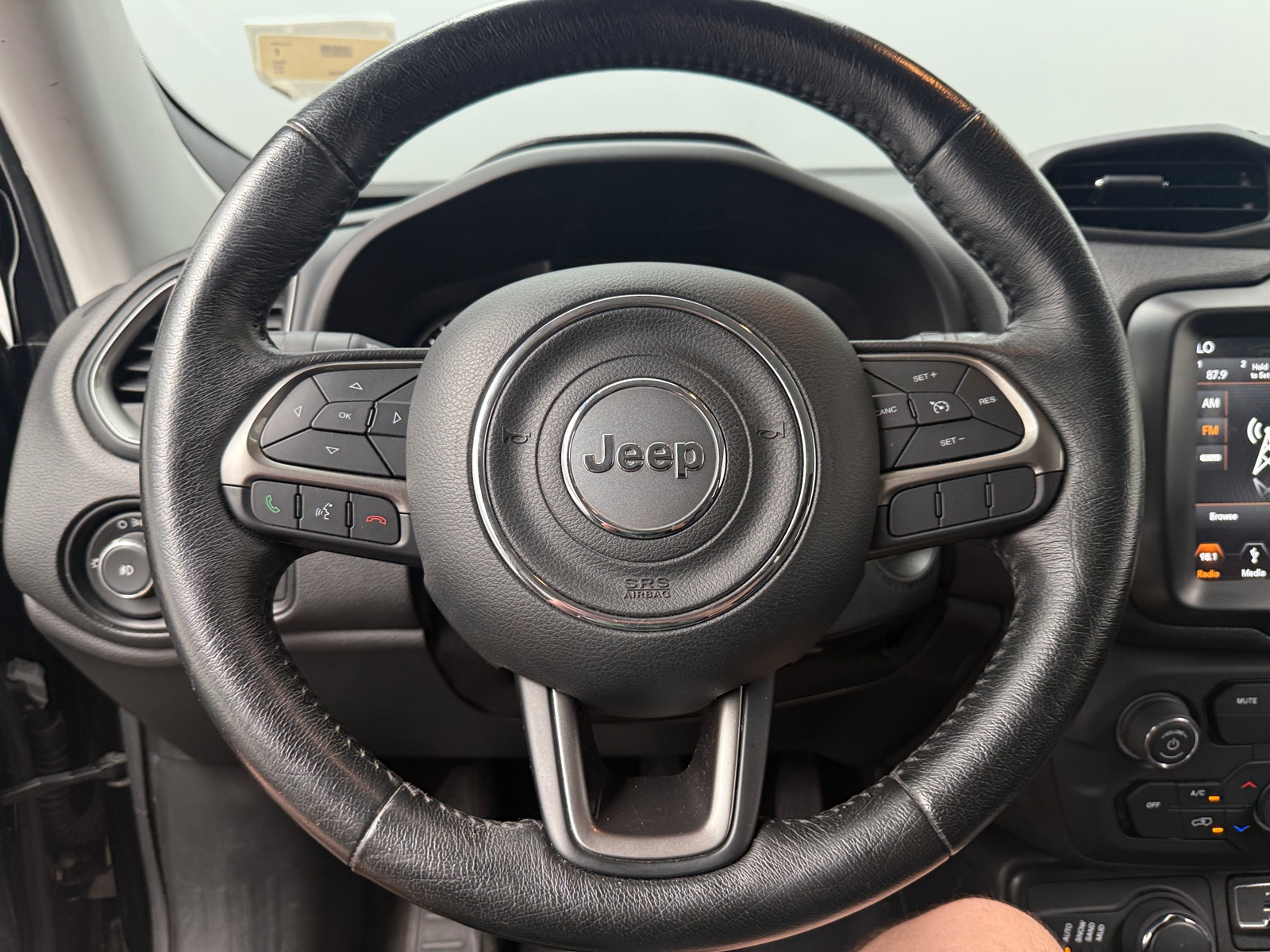 Thumbnail: 2018 Jeep Renegade - 4