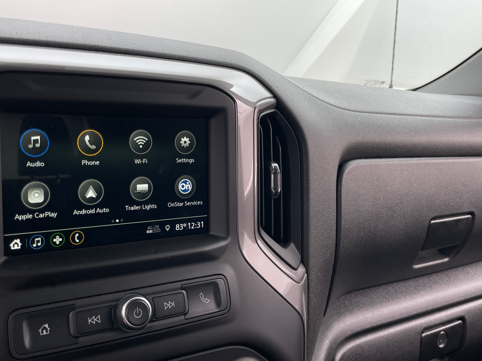 Thumbnail: 2019 Chevrolet Silverado 1500 - 4