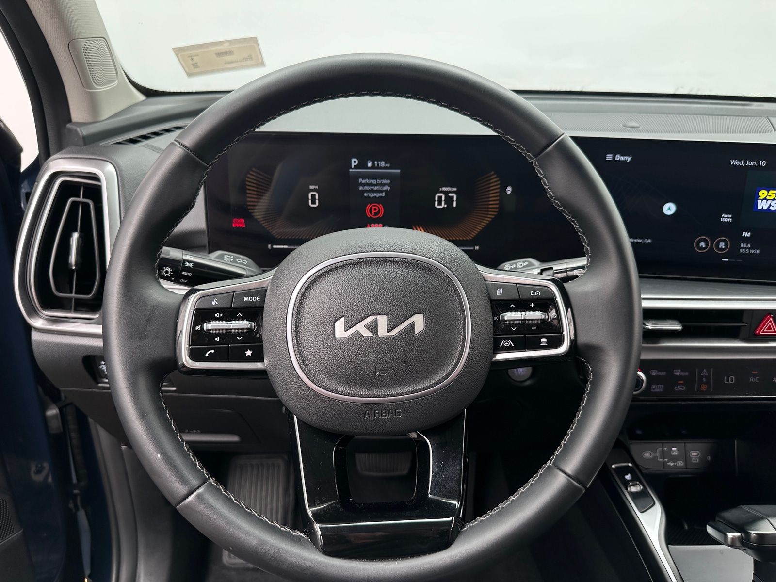Thumbnail: 2025 Kia Sorento - 4