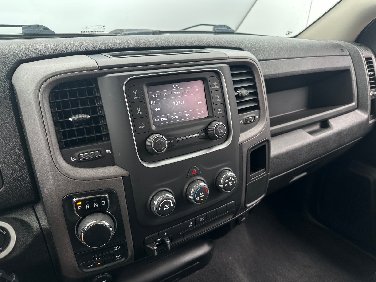 Thumbnail: 2022 RAM 1500 Classic - 4