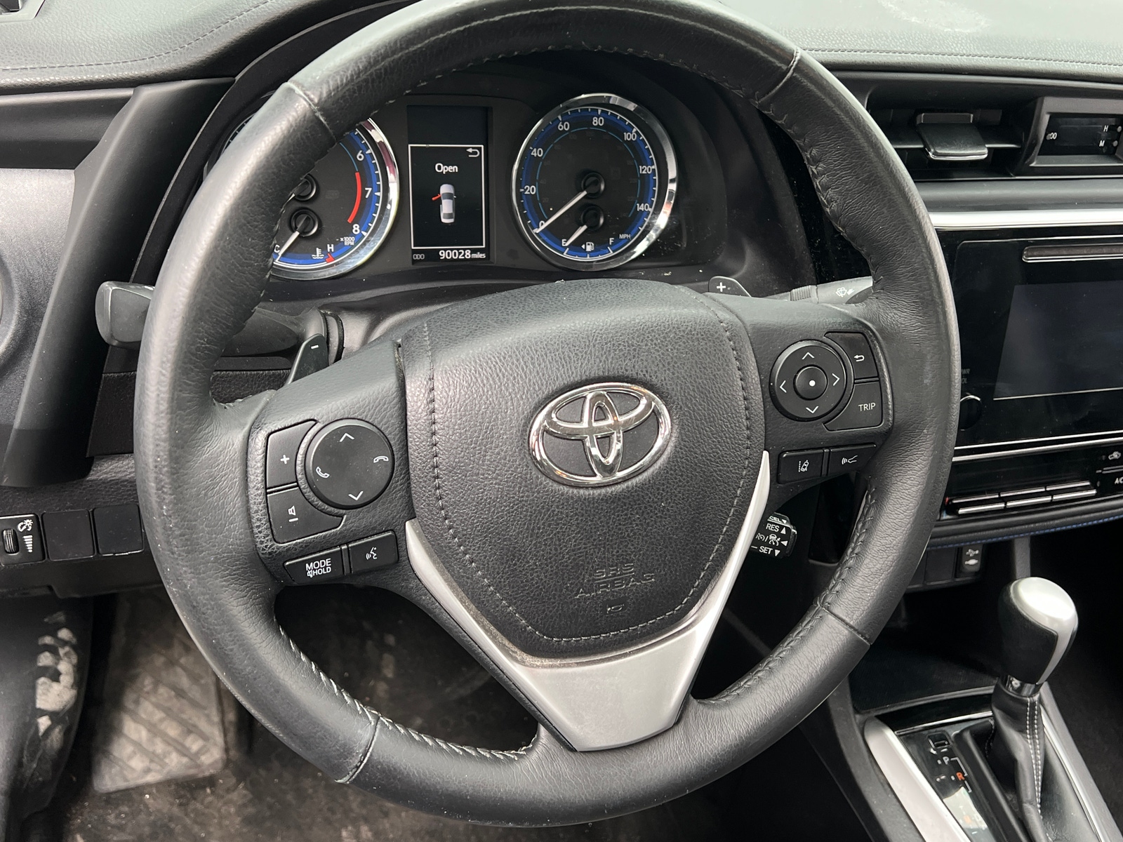 Thumbnail: 2017 Toyota Corolla - 4