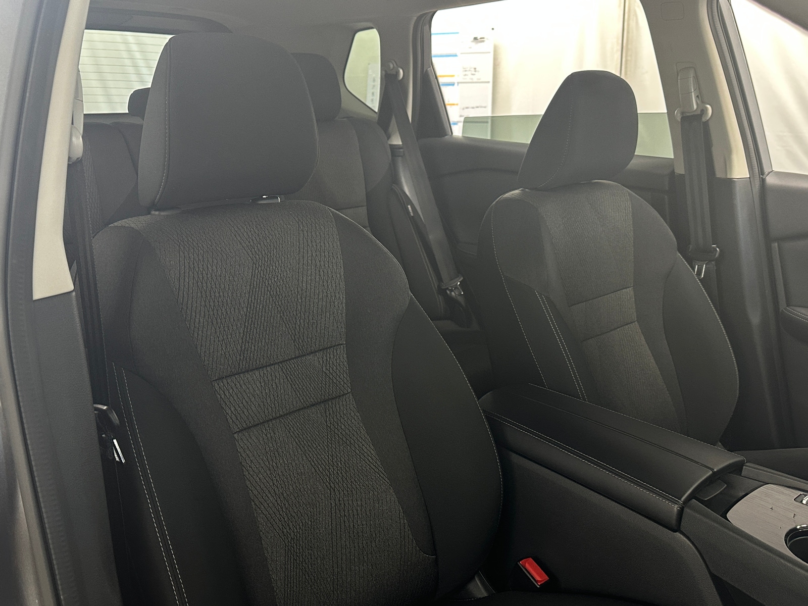 Thumbnail: 2025 Nissan Rogue - 2