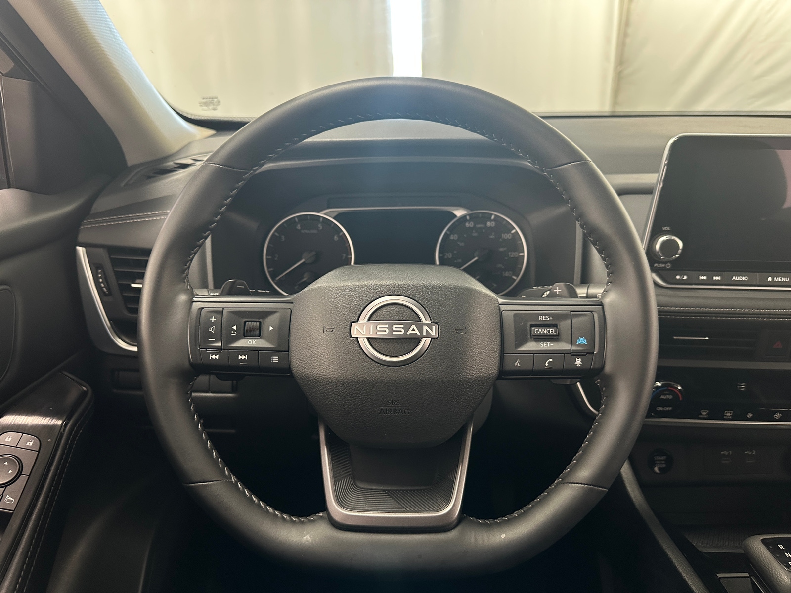 Thumbnail: 2025 Nissan Rogue - 5
