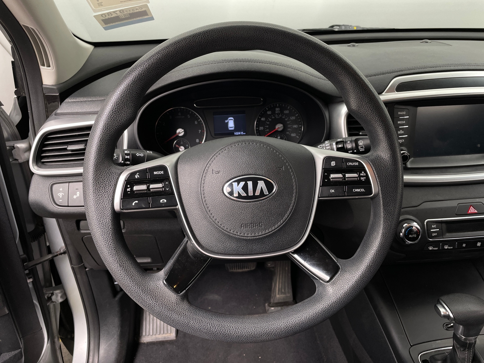 Thumbnail: 2019 Kia Sorento - 5