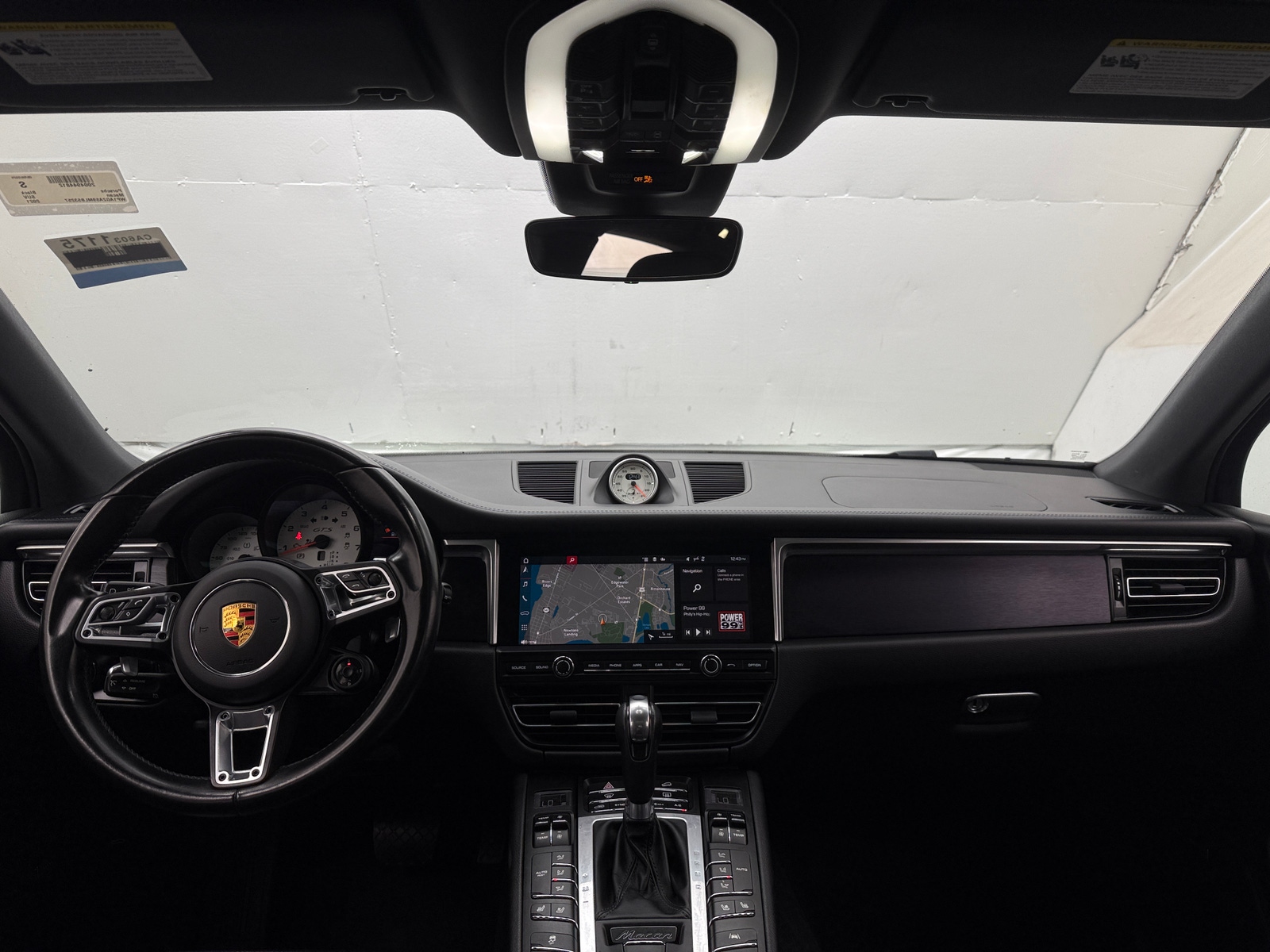 Thumbnail: 2021 Porsche Macan - 2