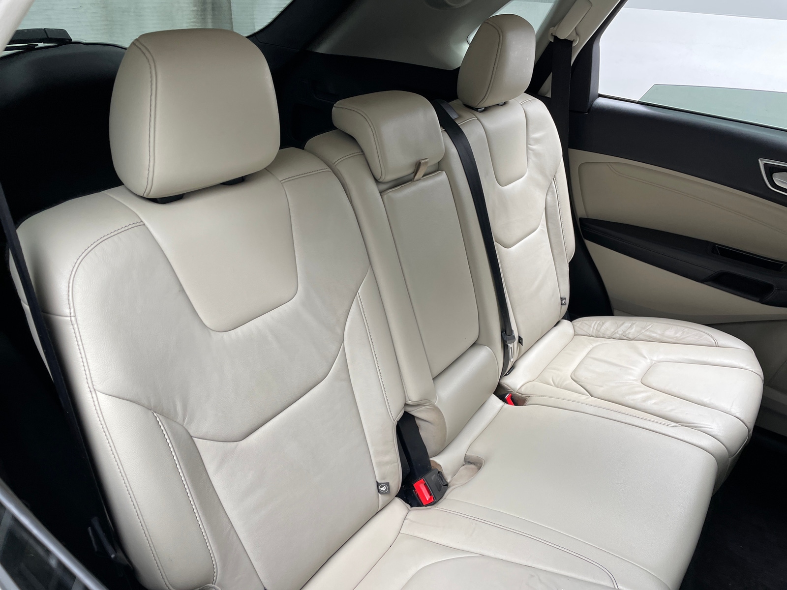 Thumbnail: 2016 Ford Edge - 5