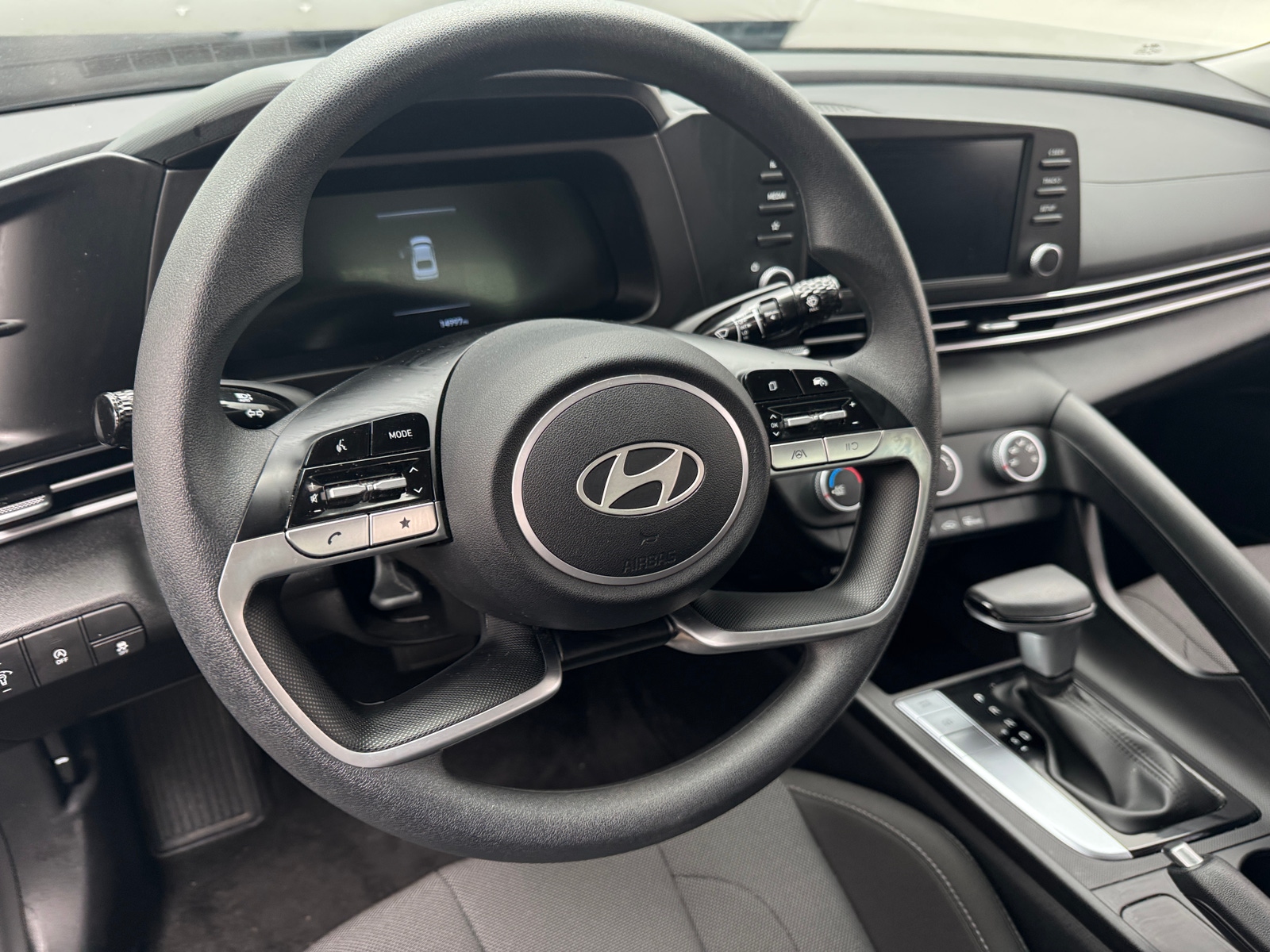 Thumbnail: 2025 Hyundai Elantra - 5