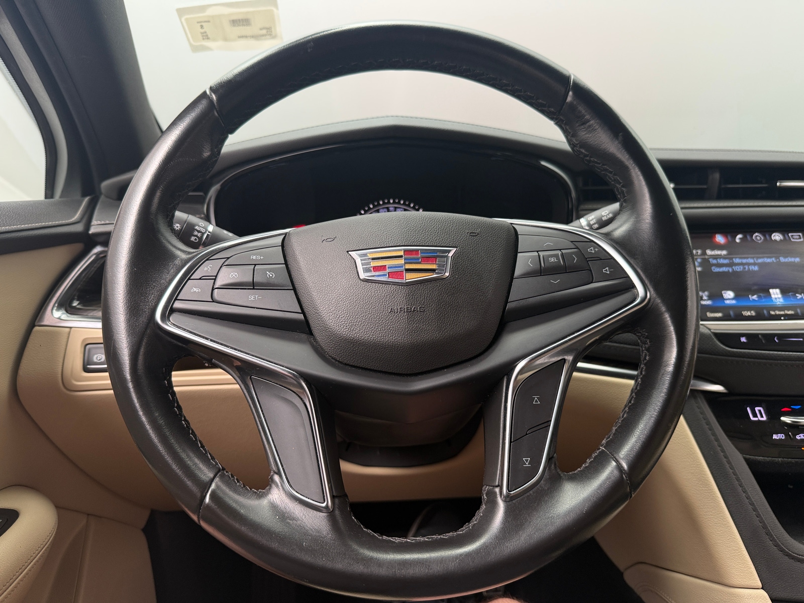 Thumbnail: 2019 Cadillac XT5 - 4