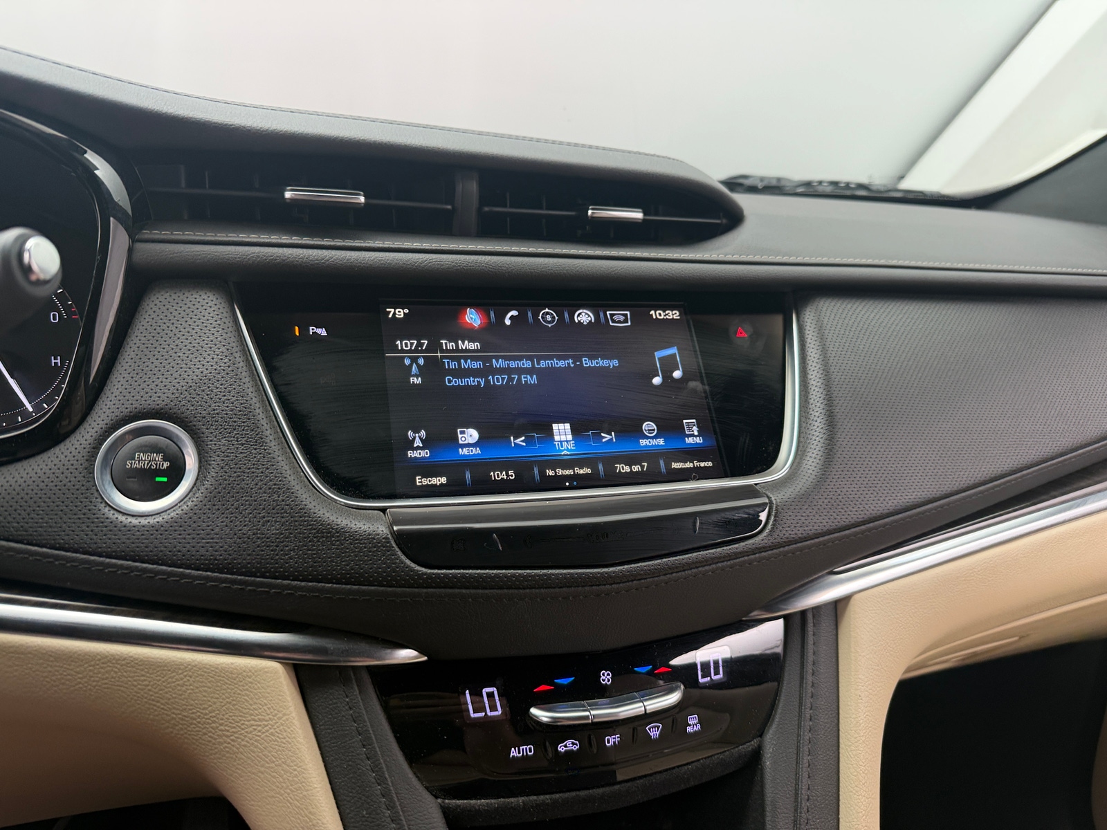 Thumbnail: 2019 Cadillac XT5 - 3