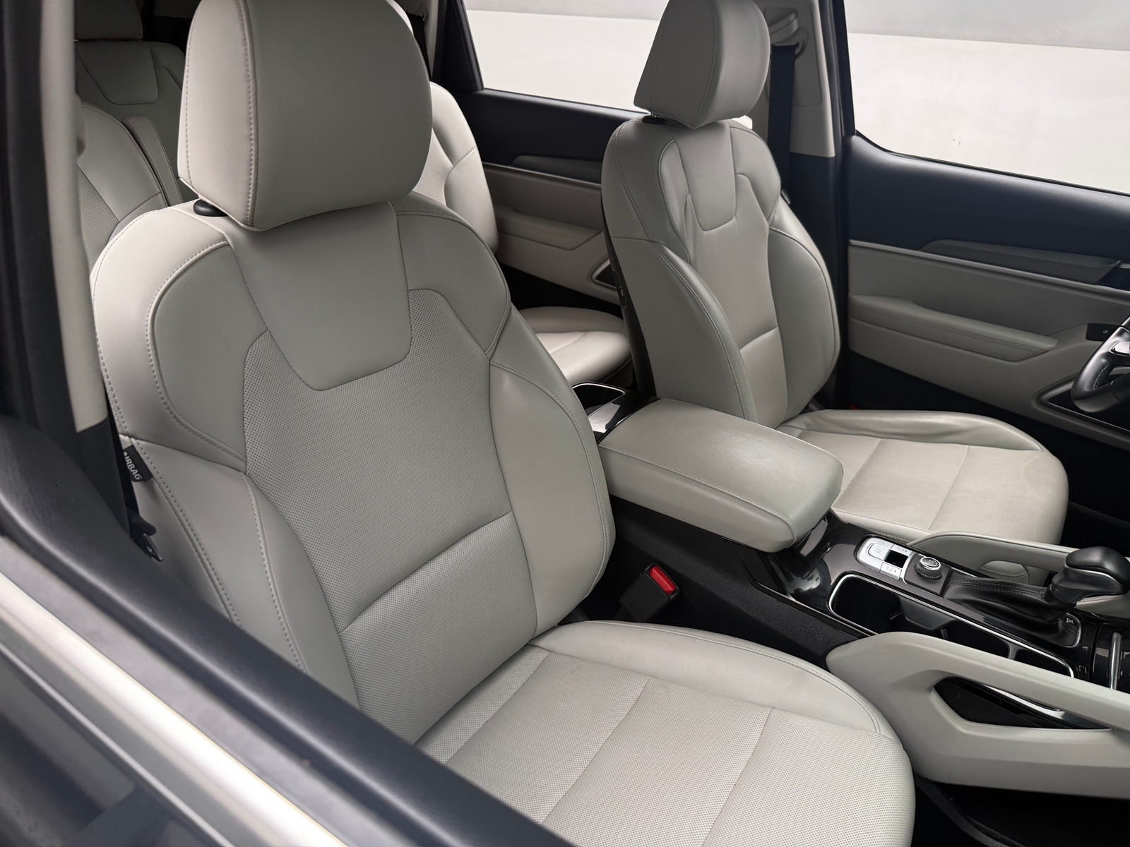 Thumbnail: 2022 Kia Telluride - 2