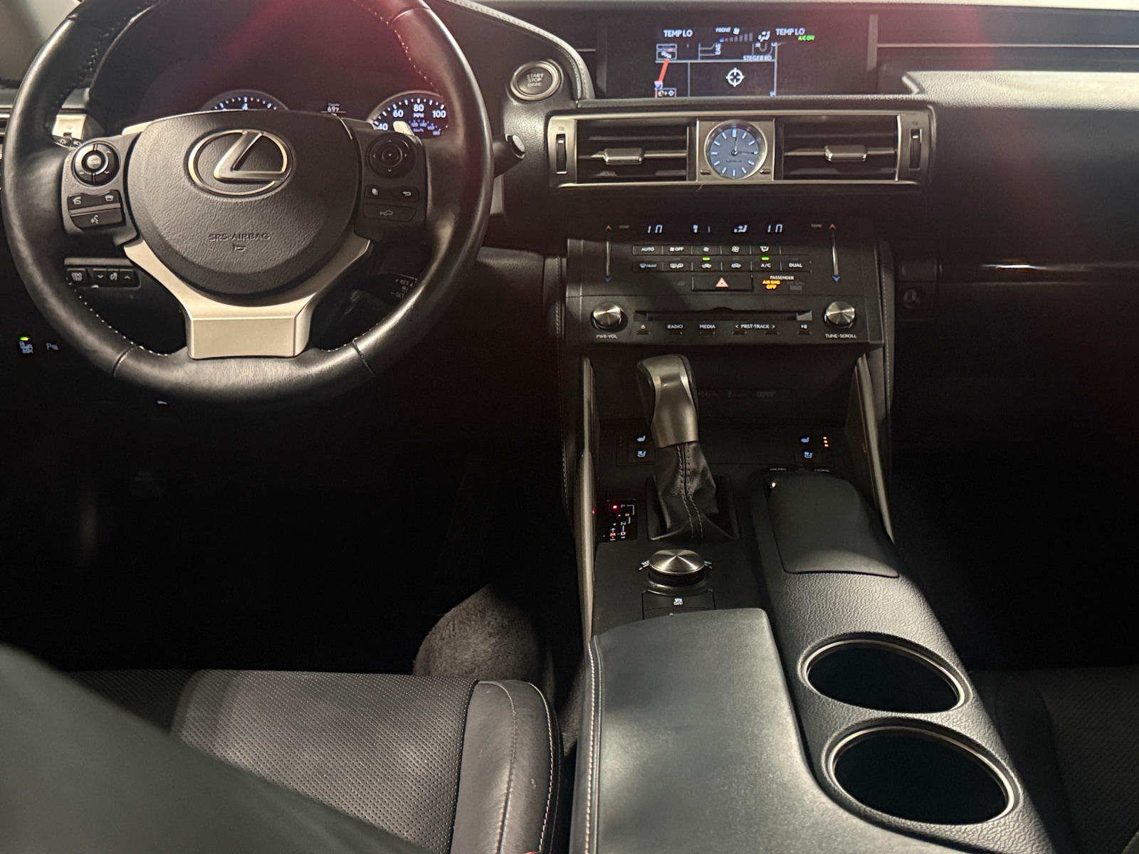 Thumbnail: 2015 Lexus IS - 3