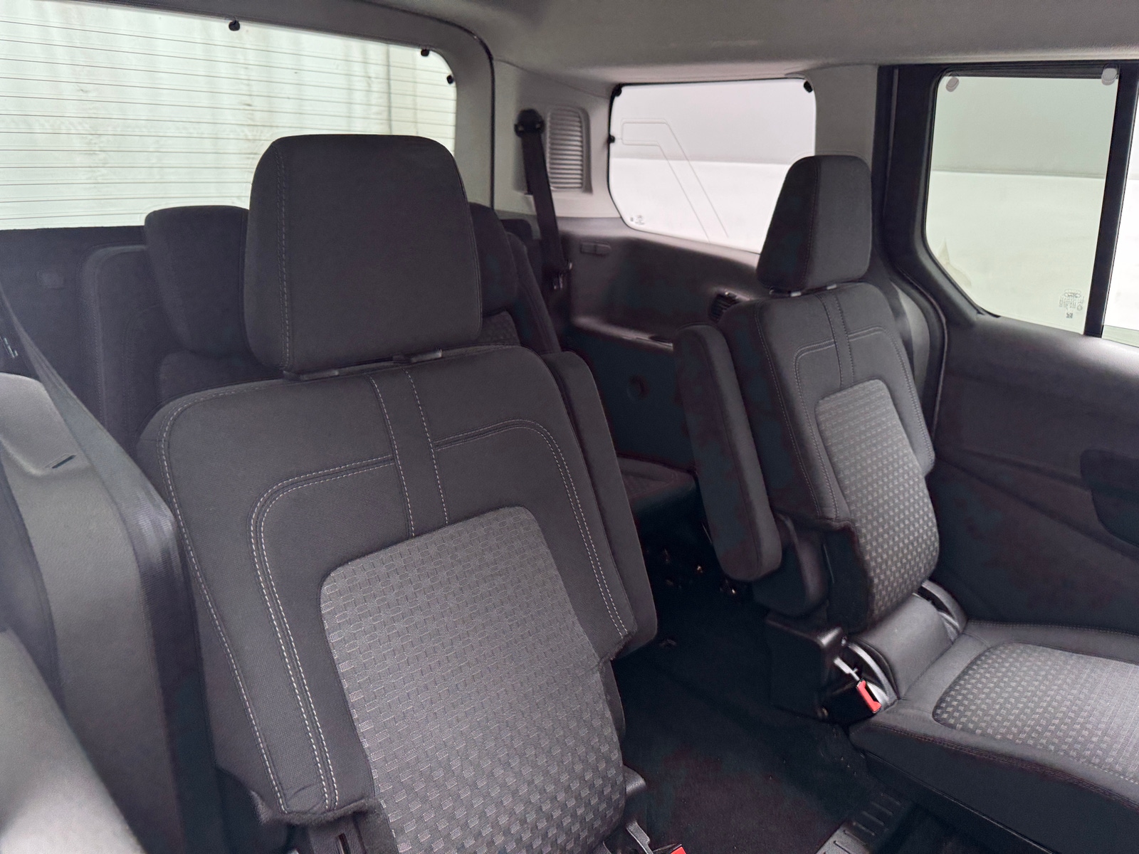 Thumbnail: 2019 Ford Transit Series - 6