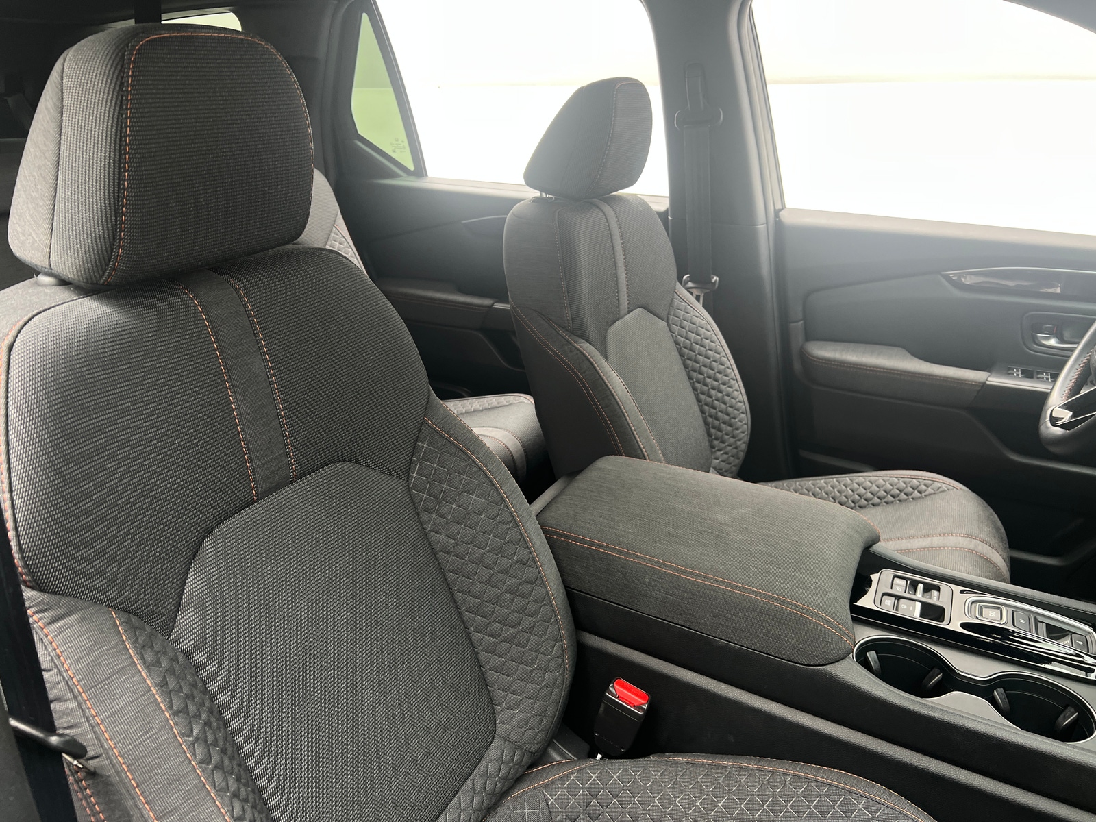 Thumbnail: 2023 Honda Pilot - 2