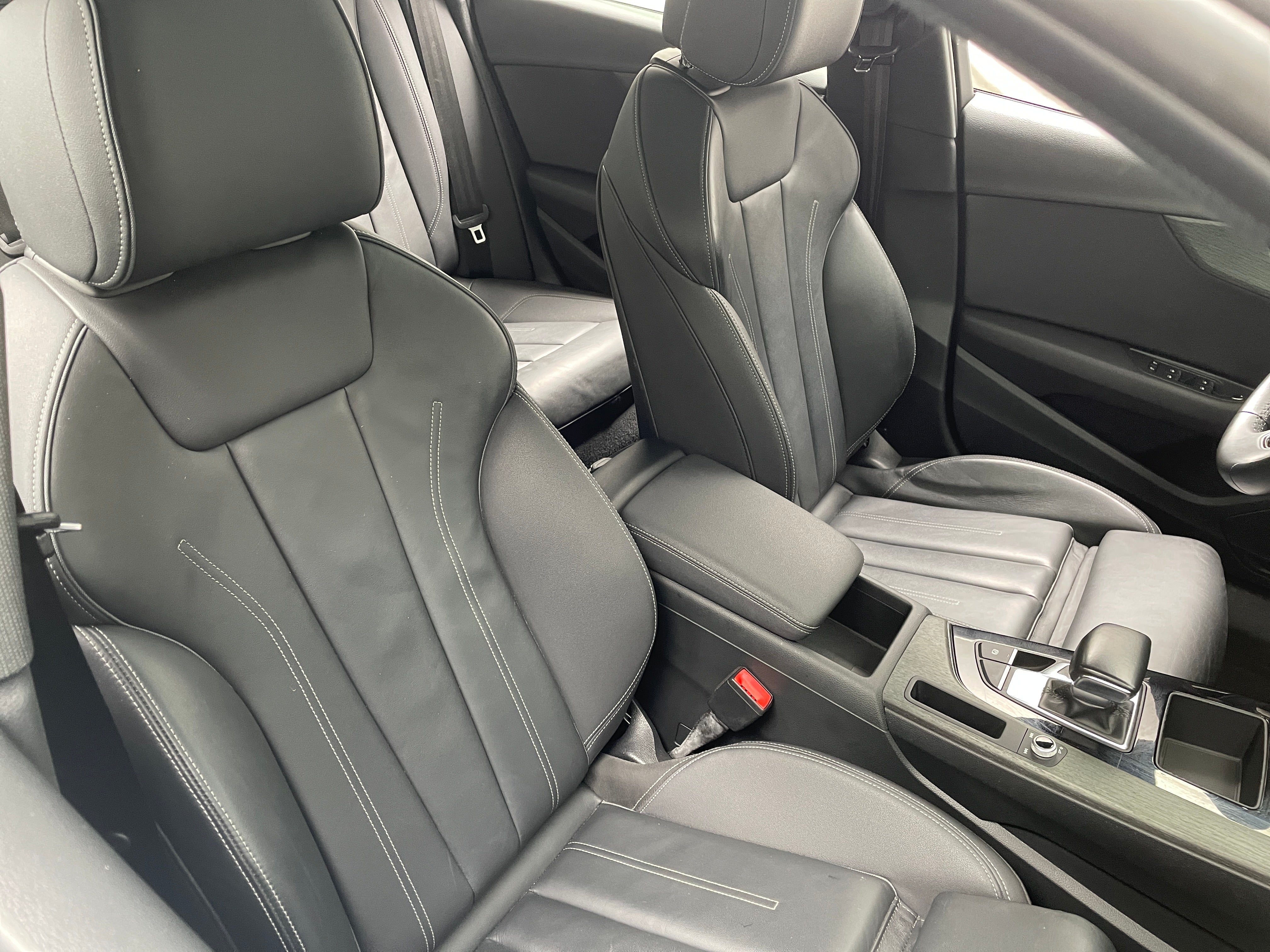 2022 Audi A4 Premium - Photo 8