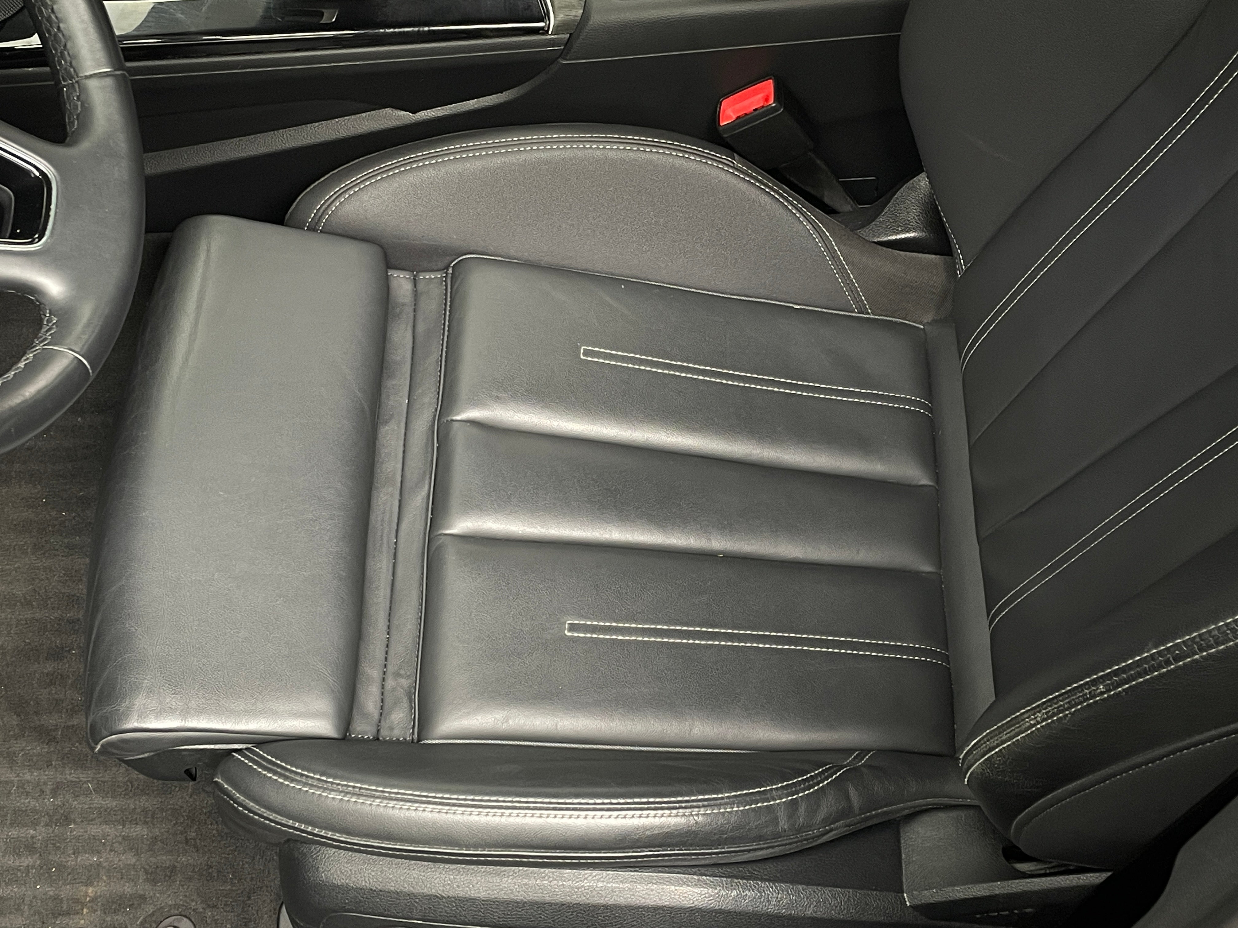 2022 Audi A4 Premium - Photo 19